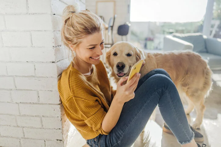 Protecting eye health from prolonged screen time