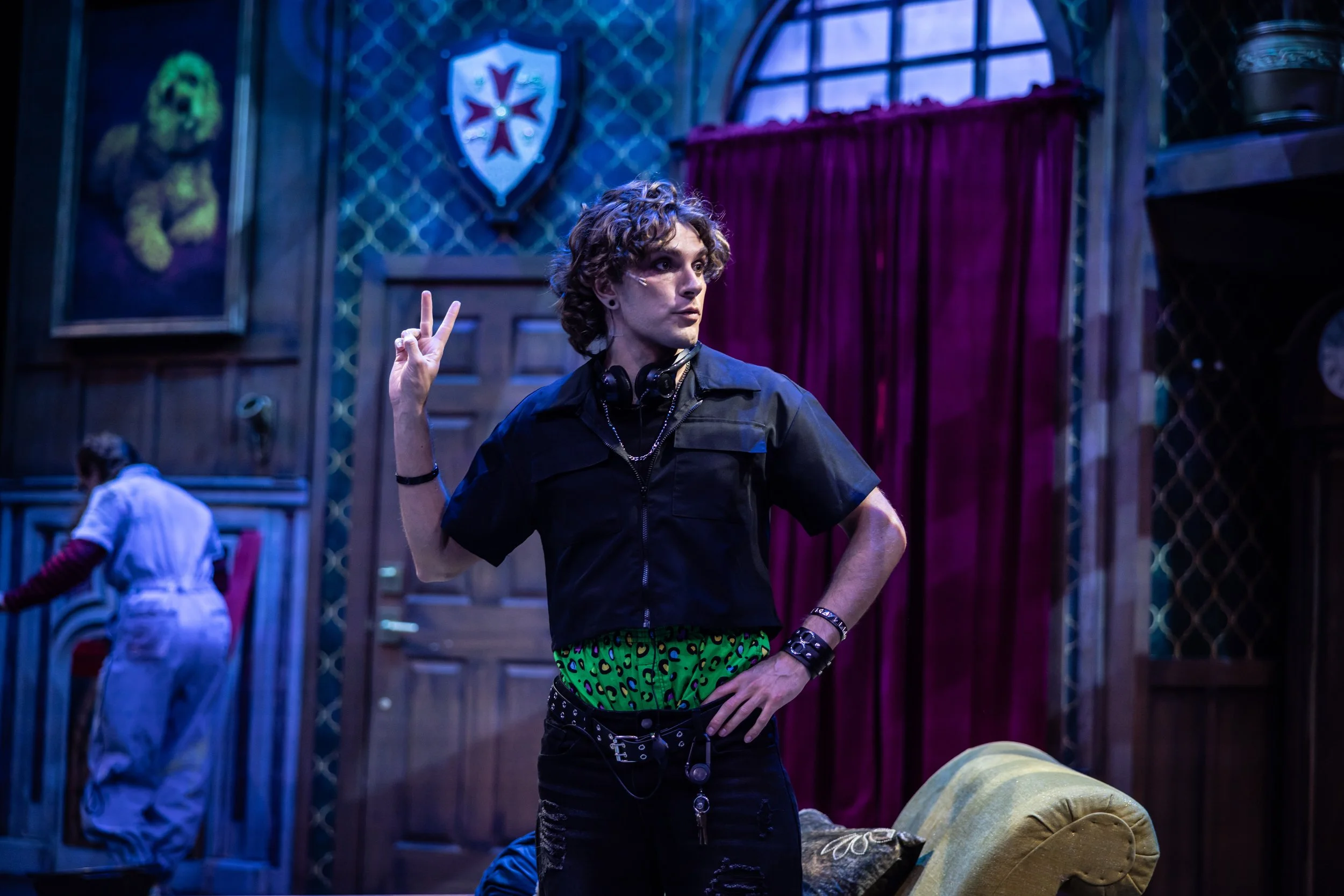 The Play That Goes Wrong Lighting Design 3.jpg