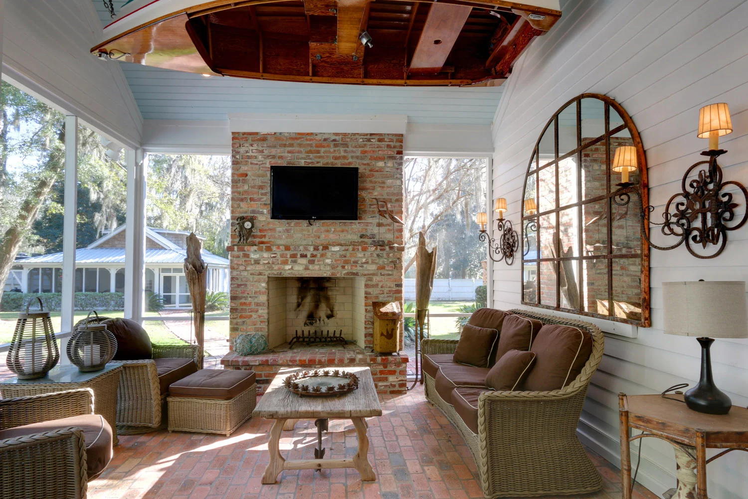 resized 28-Patio2.jpg