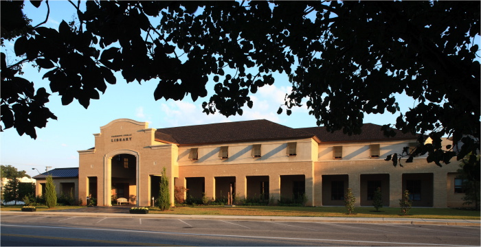 Fairhope Library 03.jpg