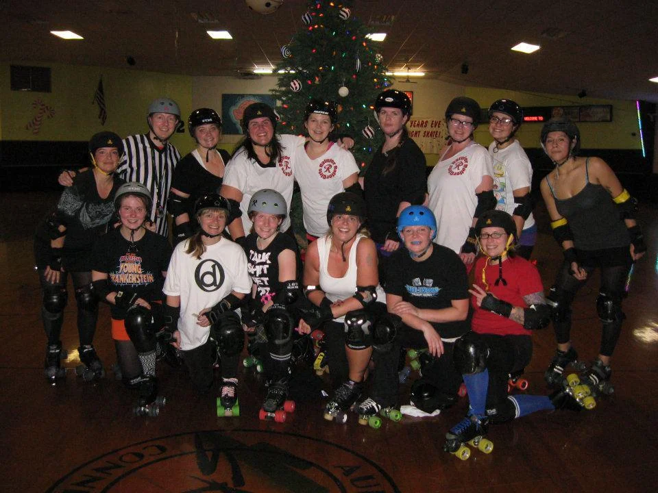 The original Rainier Roller Girls back in 2011