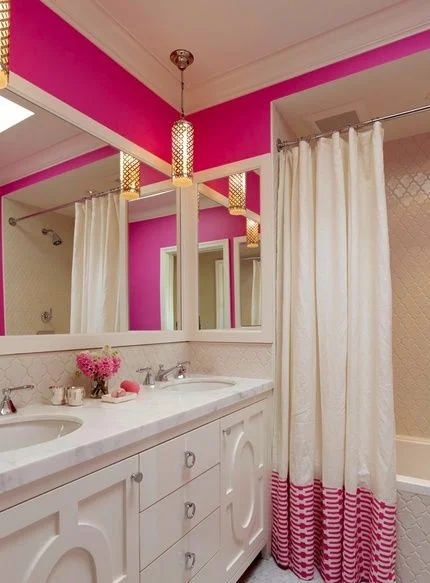 Using Color in a Classic Bath