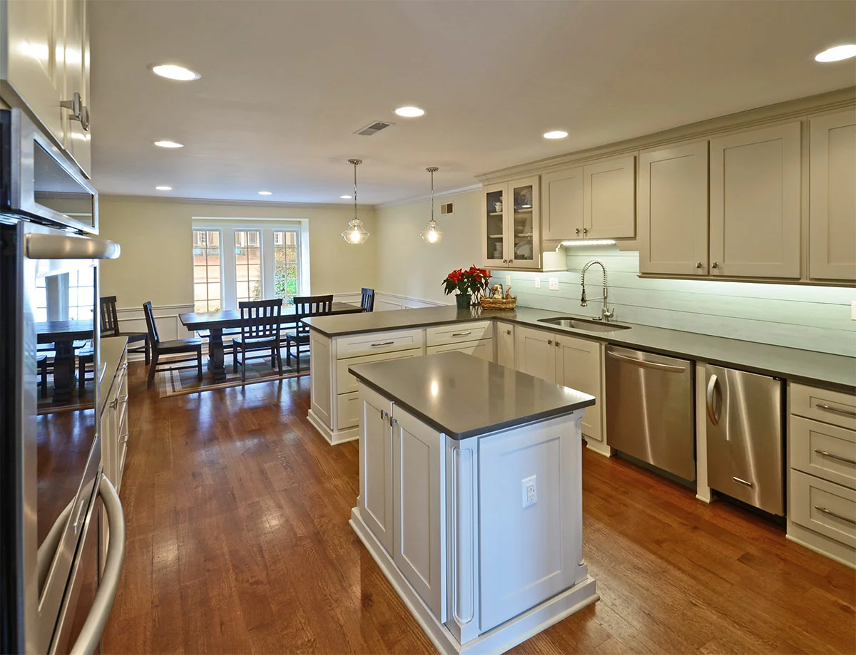 2266kimbroughwoods_kitArea.jpg