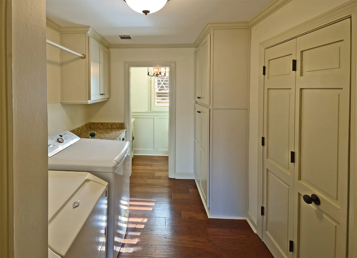 2316lansingwood_utility.jpg