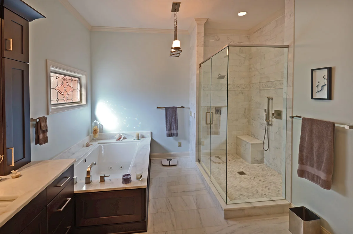 3009shannonoaks_Mbath.jpg