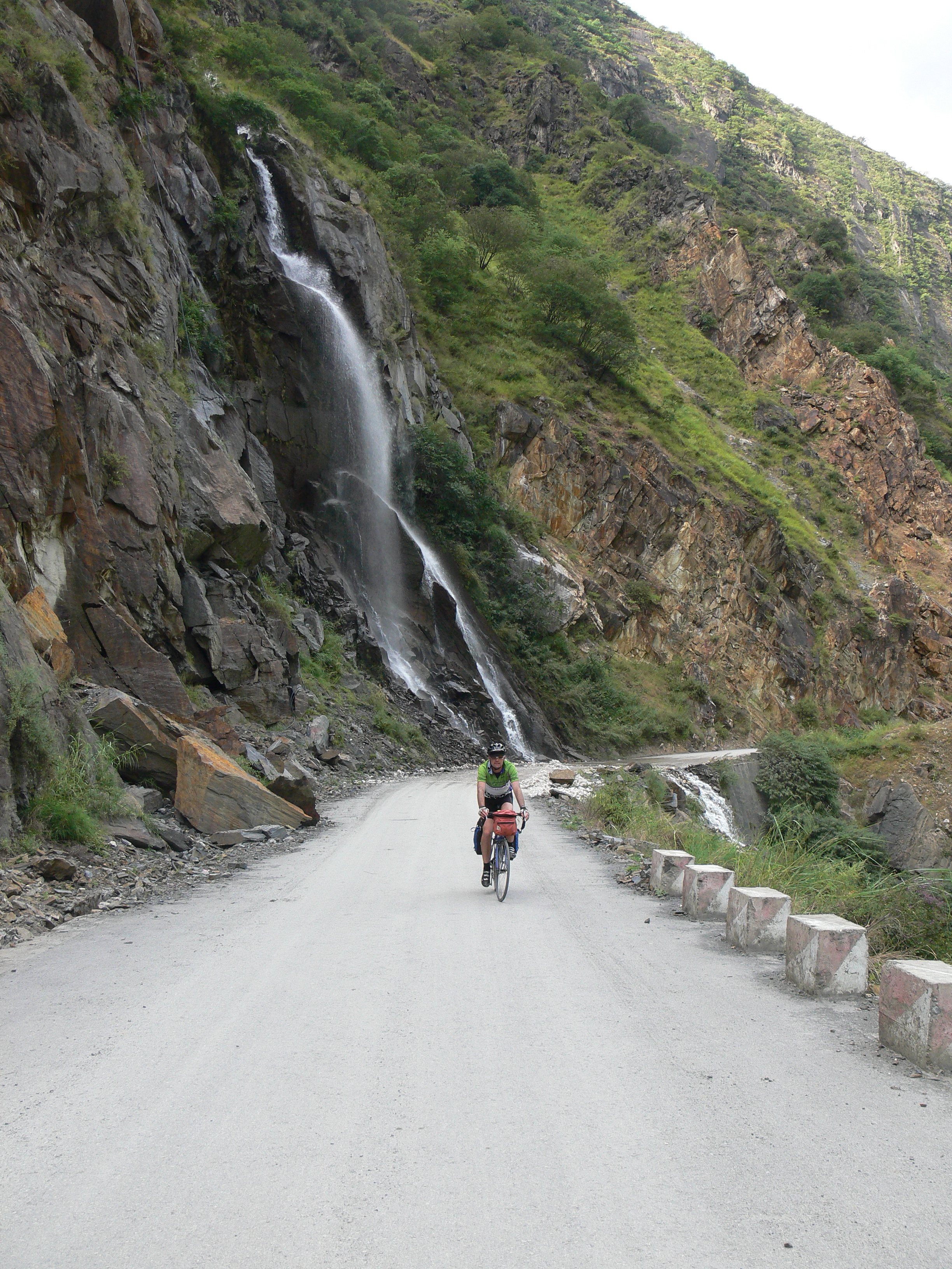 Tiger Leaping Gorge , Yunnan China