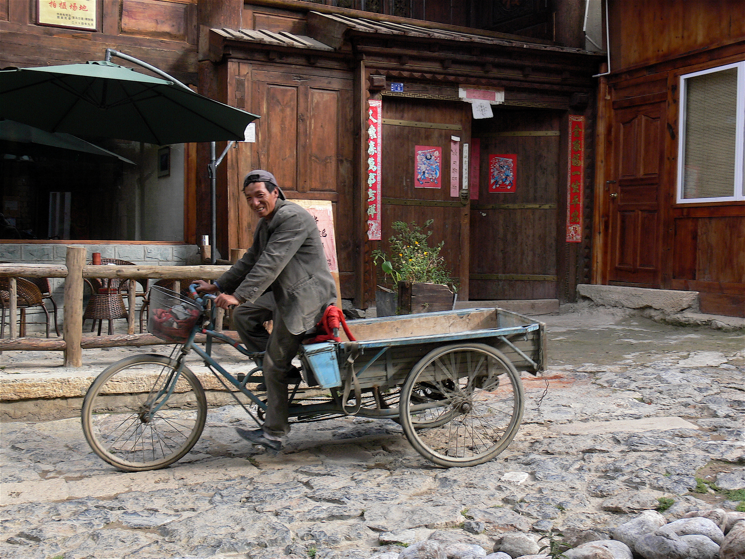  Fellow cyclist in Shangrila , China 