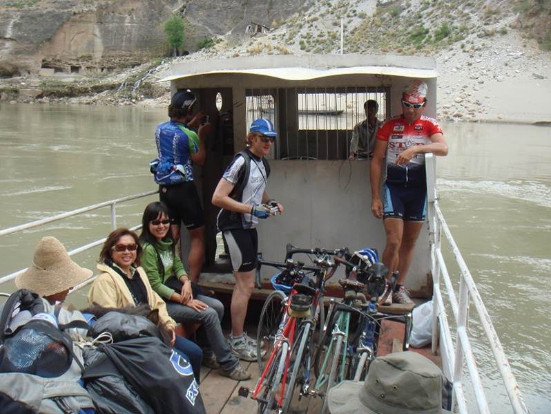Joe , Loh , Nathan , Linna, Ma Loh and Matt crossing the Yangtze ,Yunnan China