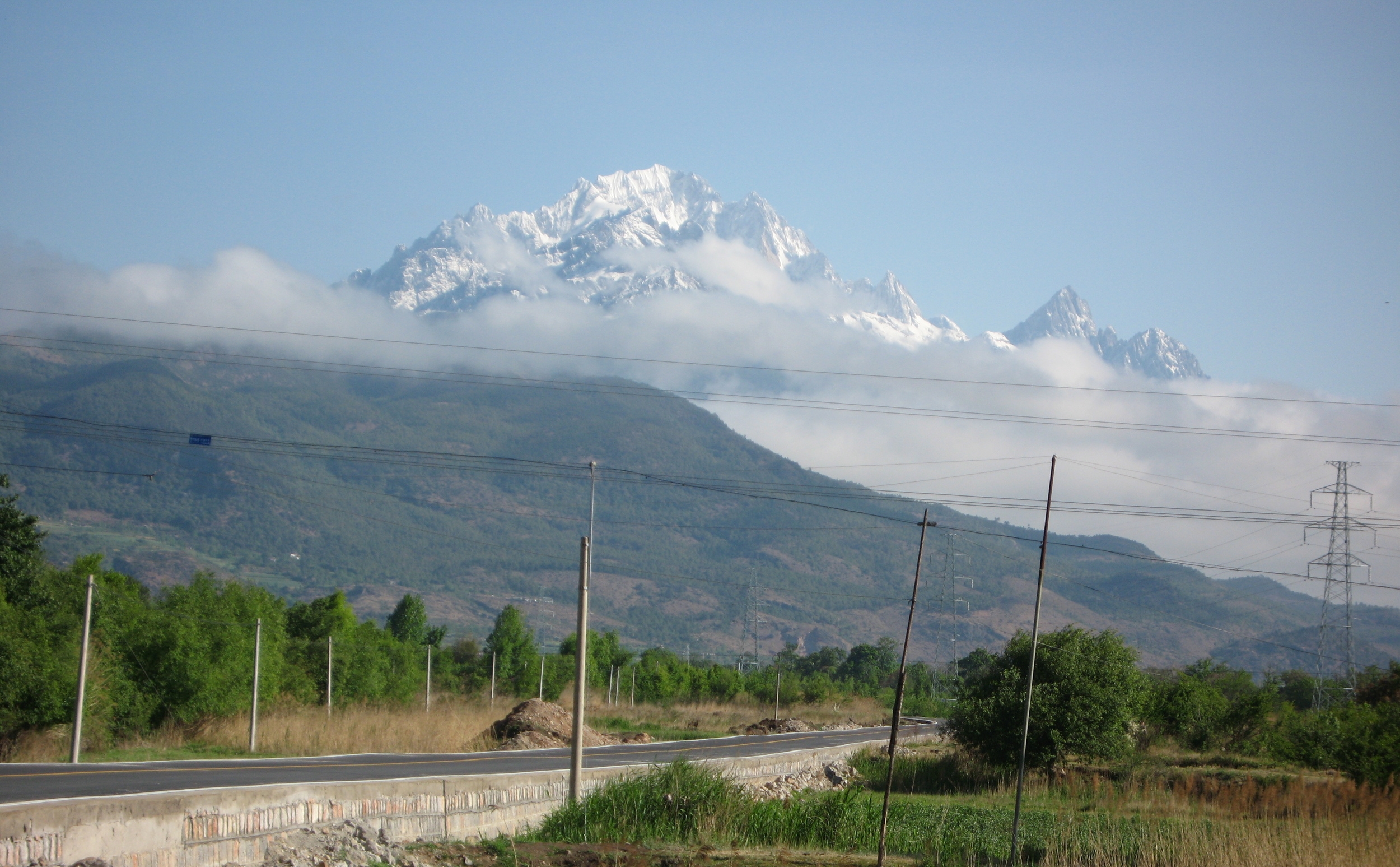 Shanzidou 5596m , highest point of the Jade Dragon snow mountains outside Lijiang , Yunnan China ...