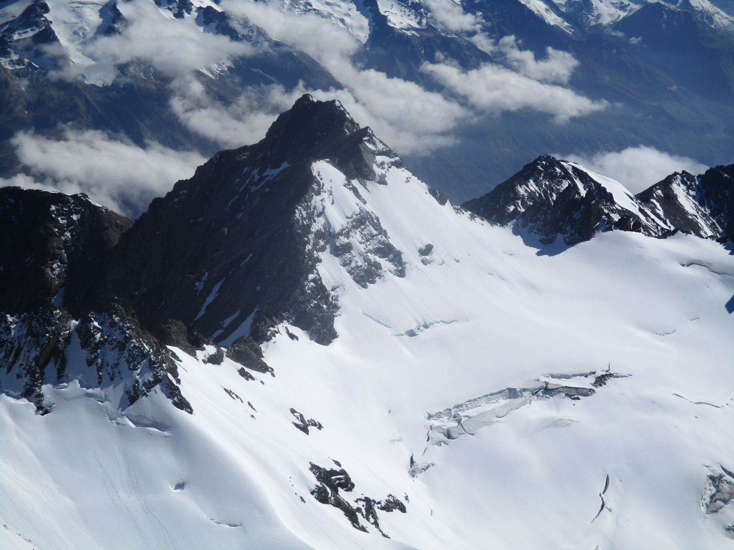 Biretta , next peak on the range is far below. The Nuns Viel is the most significant peak in its area giving terrific views of most of the Southern Alps.