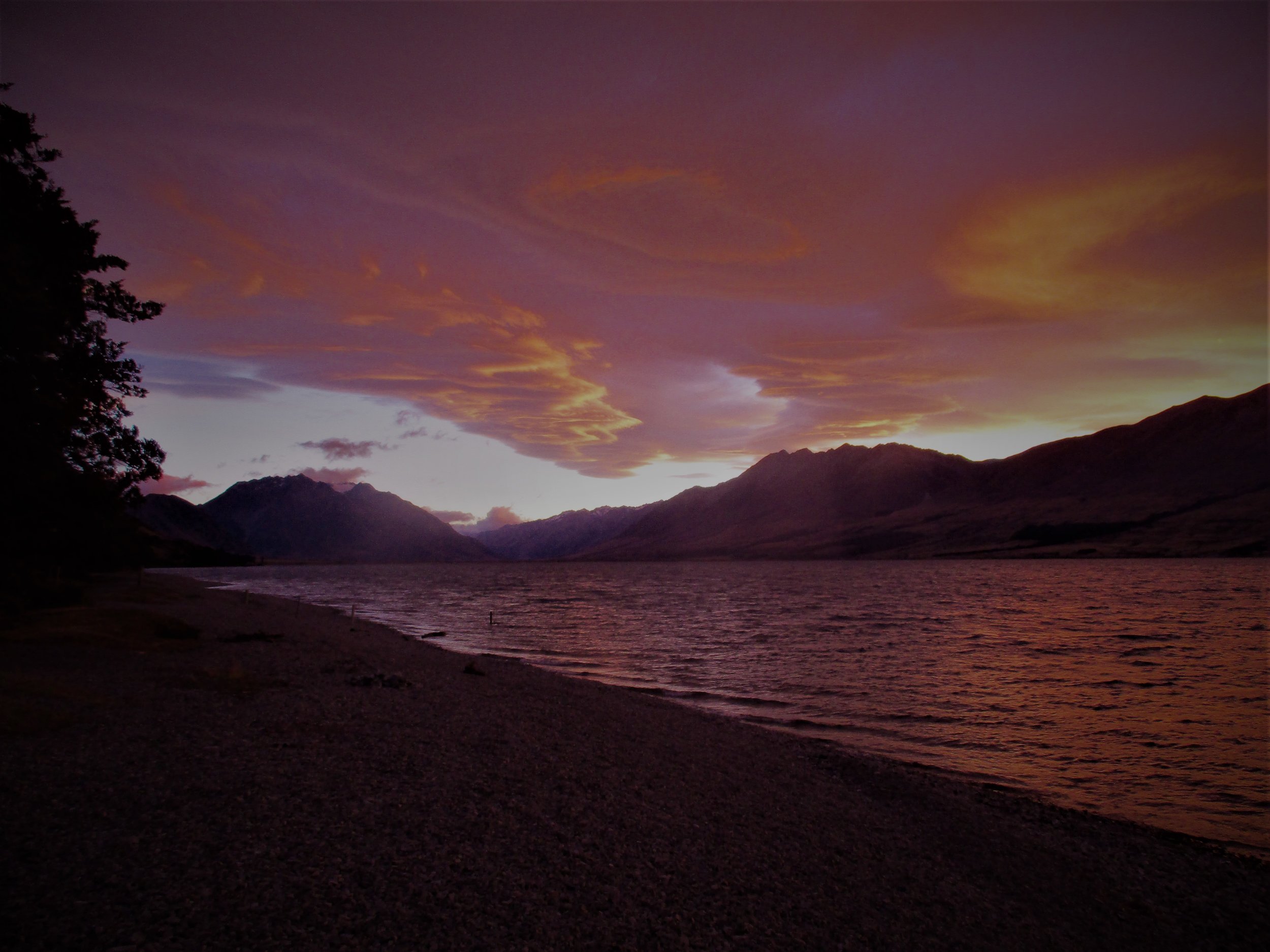 Lake Ohau at dusk