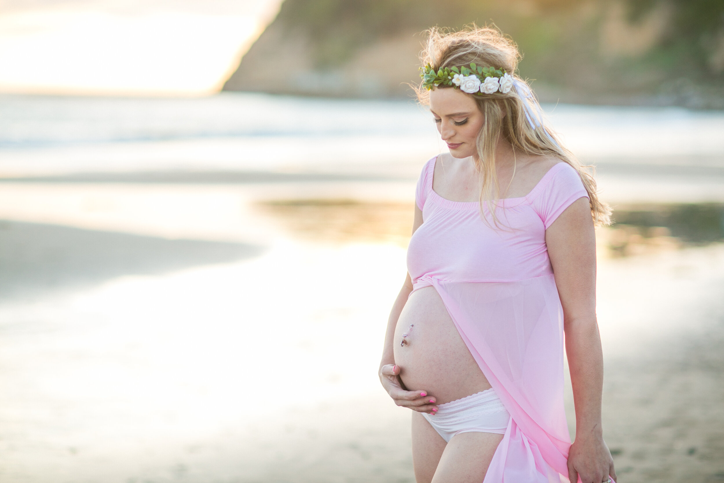 6-Feb-2020-Maternity-CabrilloBeach-web.jpg