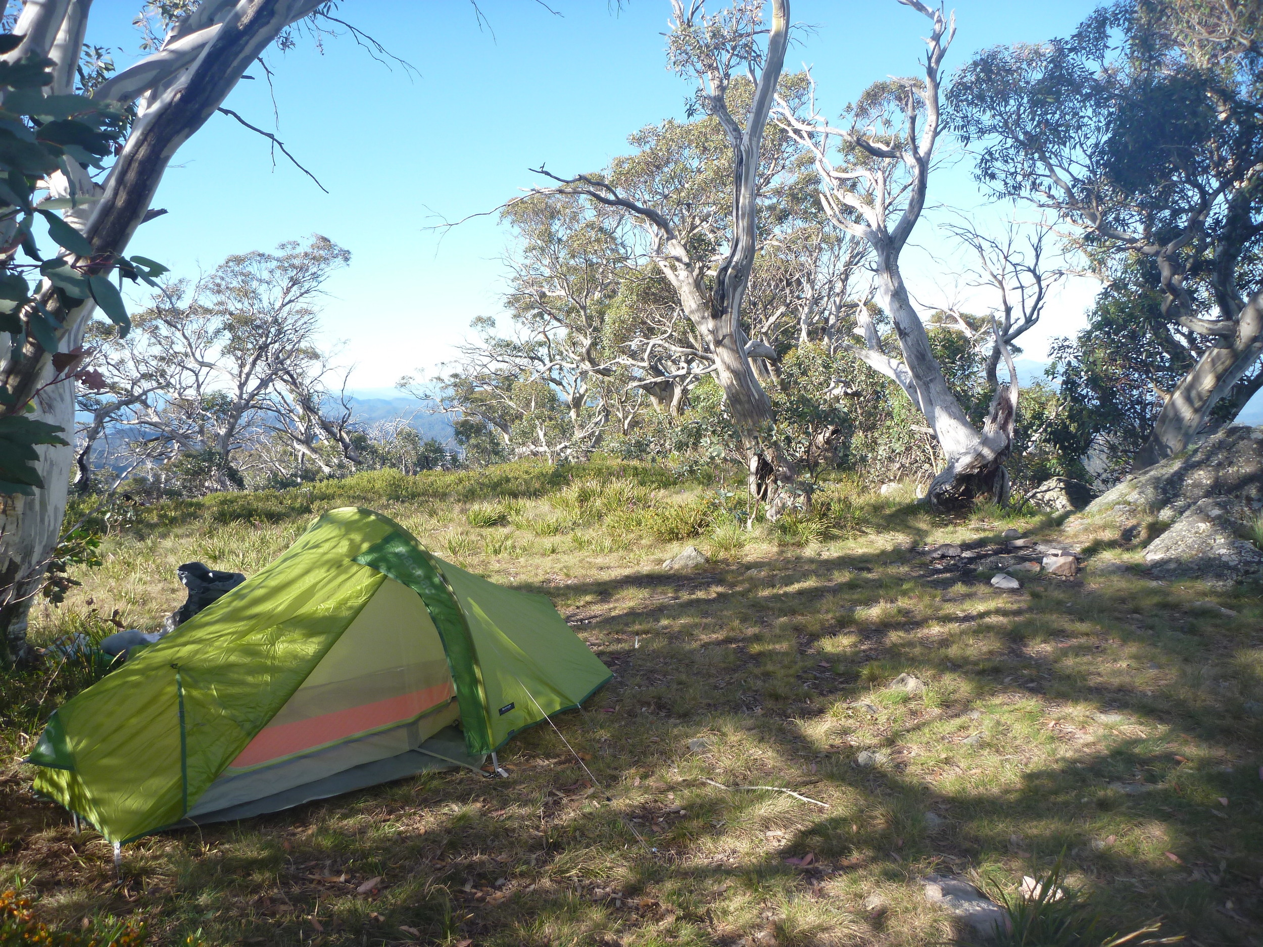  Macpac Sololight - green, light and spacious 