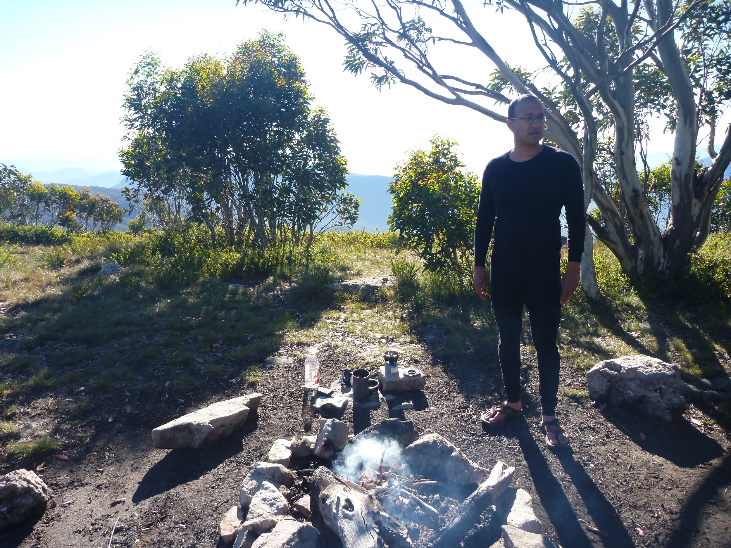  Enjoying the morning sun at the campsite and cooking brekky 