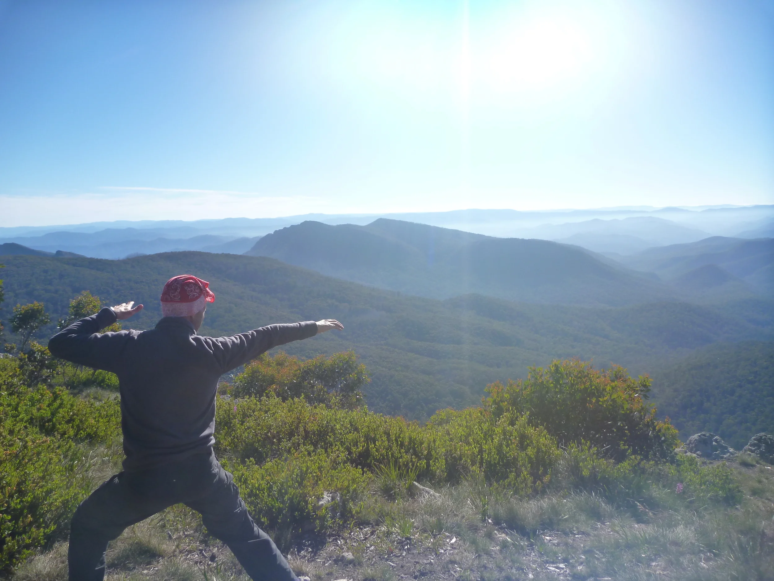  Morning warm up and meditation with sensational views 