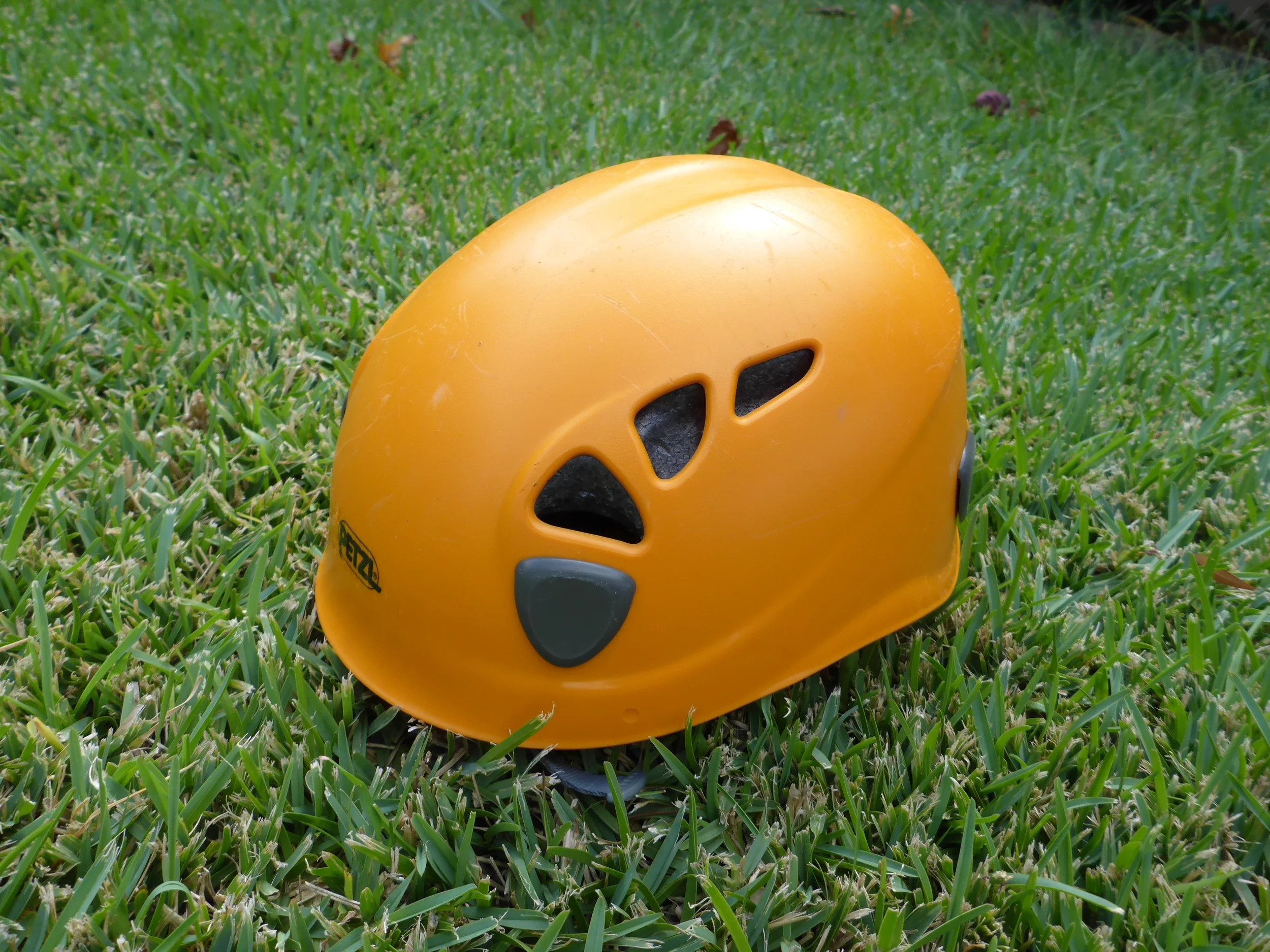 Petzl Helmet - Elios Club