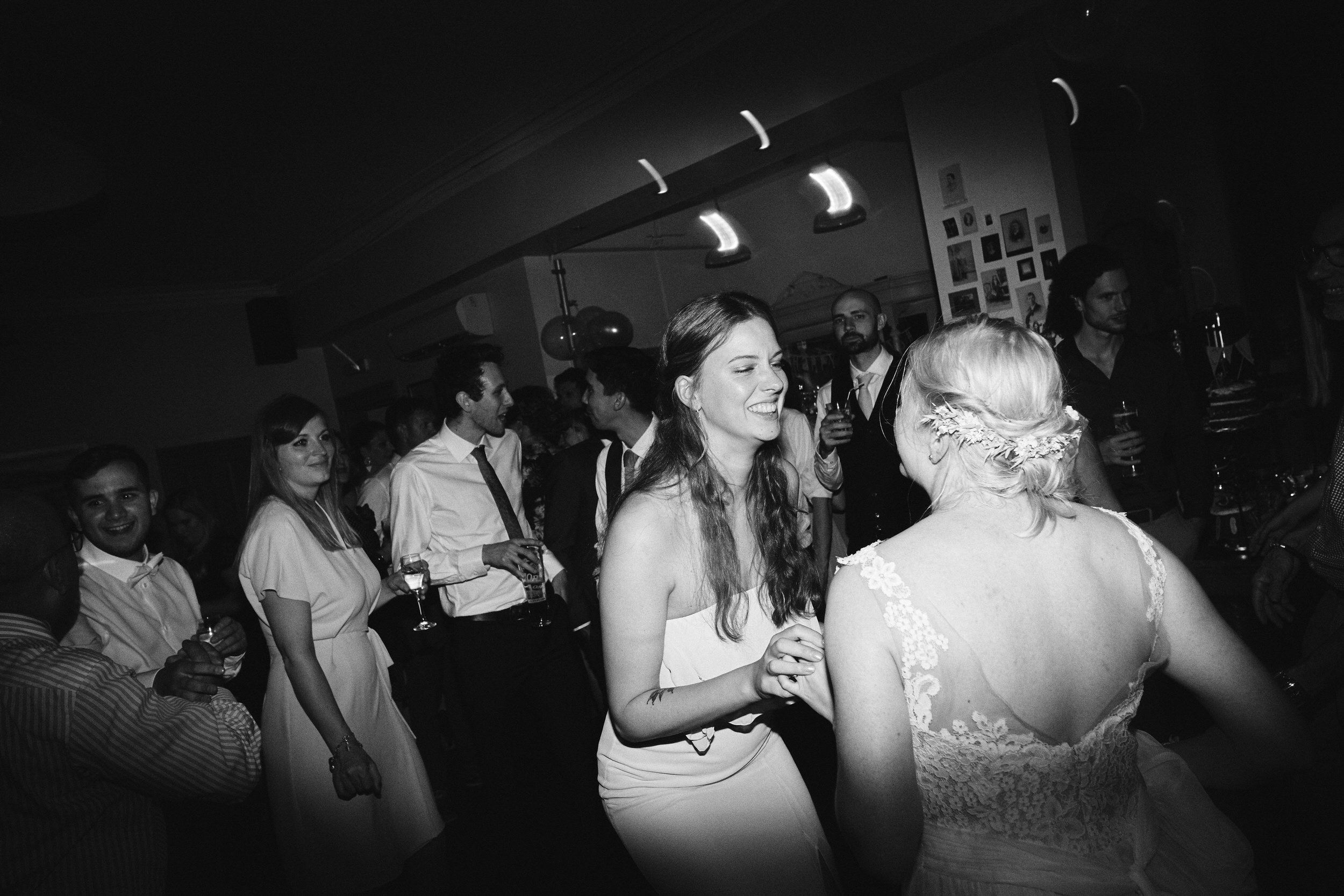 Wedding in London - Echoes & Wild Hearts 0088.jpg