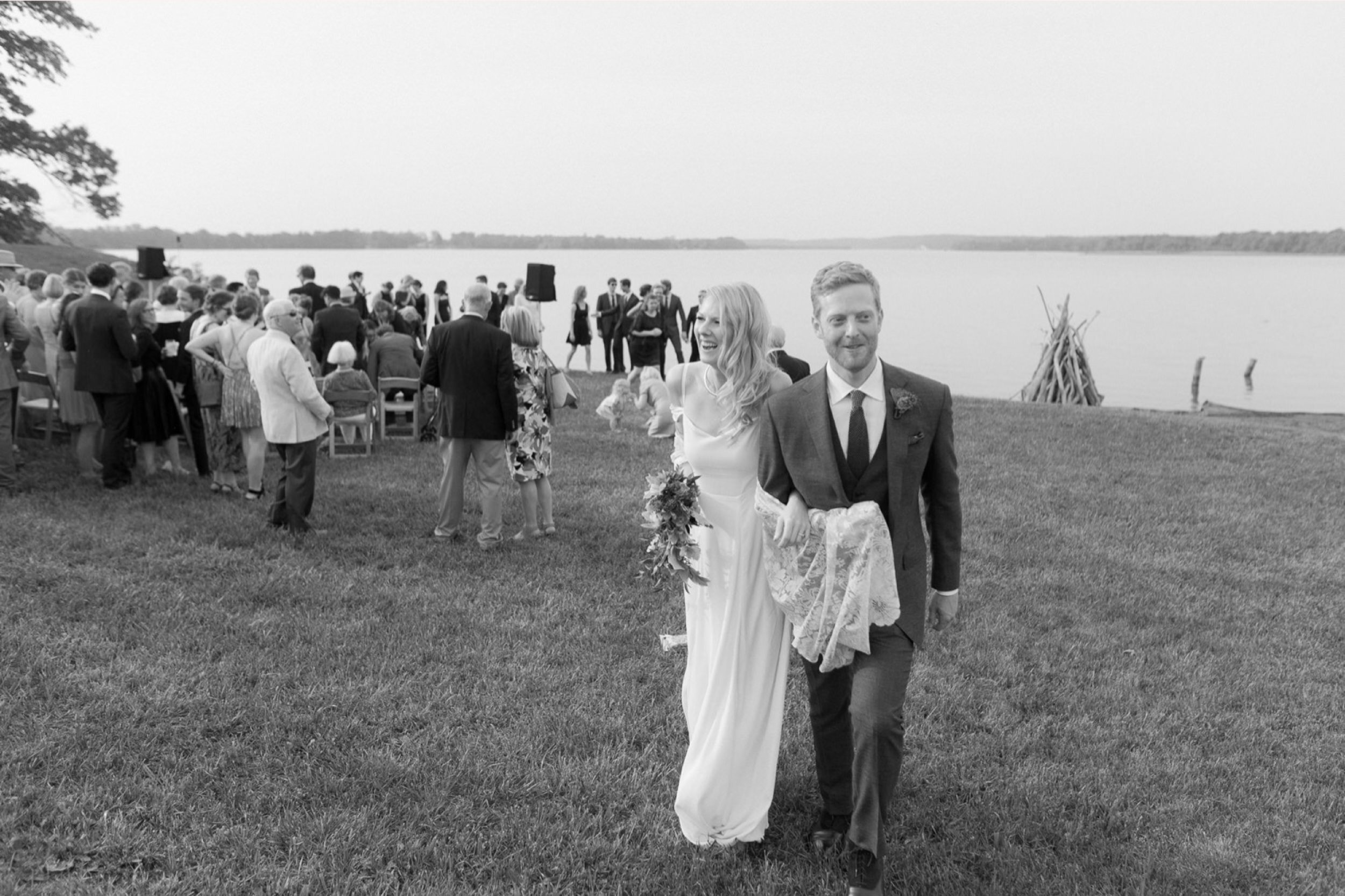 Virginia Wedding Photographer - Echoes & Wild Hearts 0030.jpg