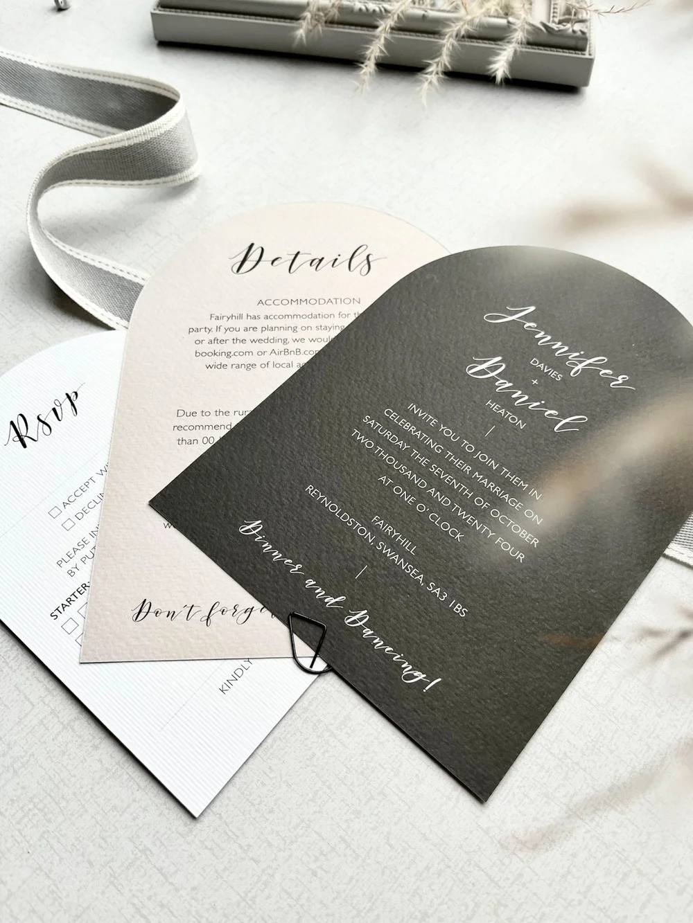 Sample wedding invitations with rsvp | Honestweddingadvice.com