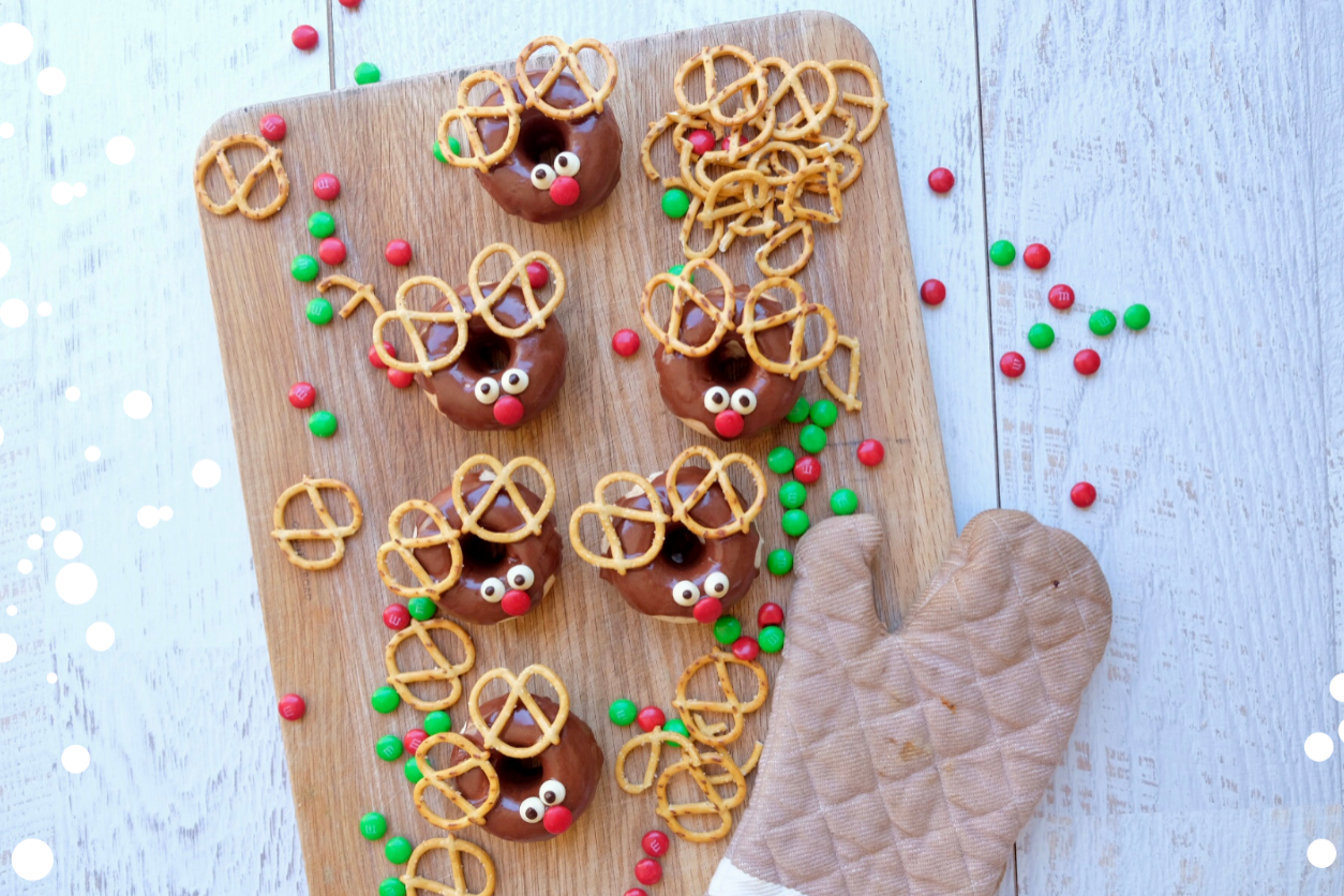 Baked Banana Donut Reindeer