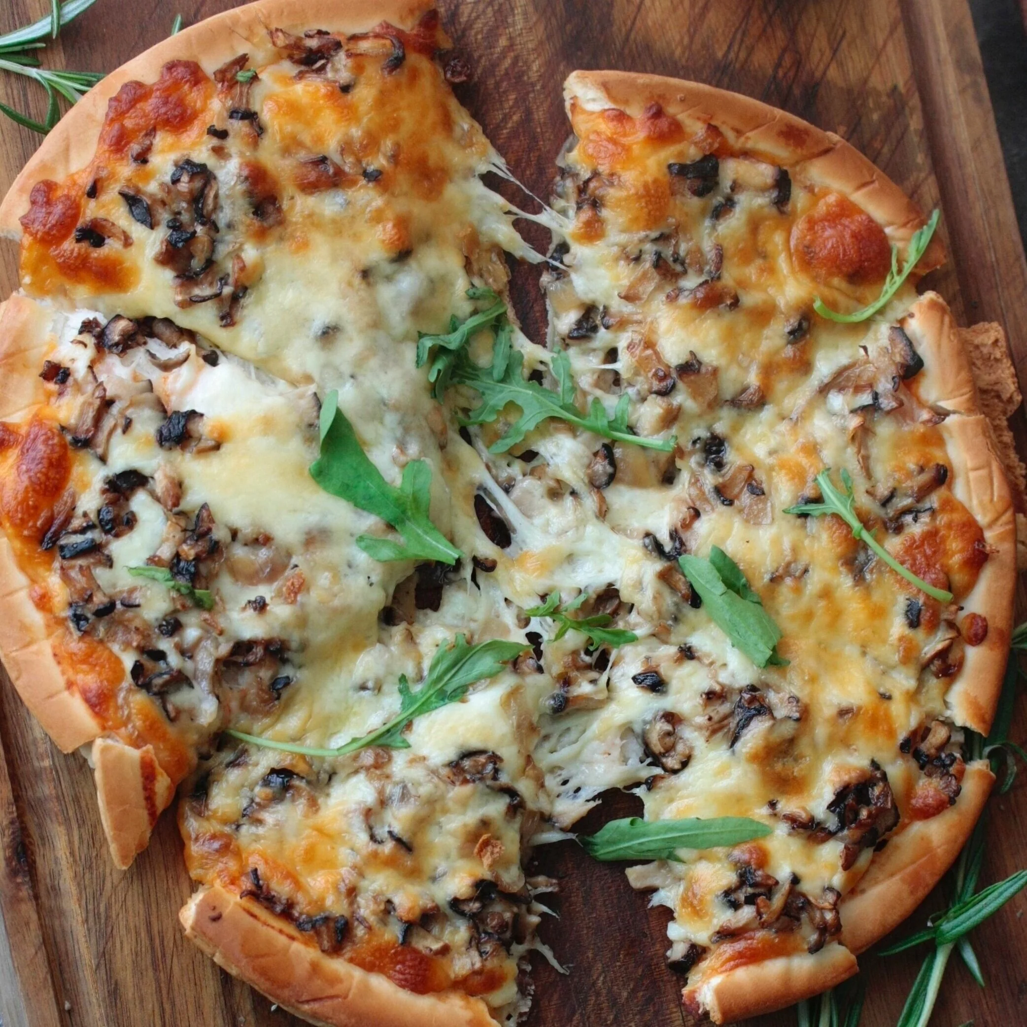 foodiesfeed.com_pizza-with-cheese-and-mushrooms.jpg