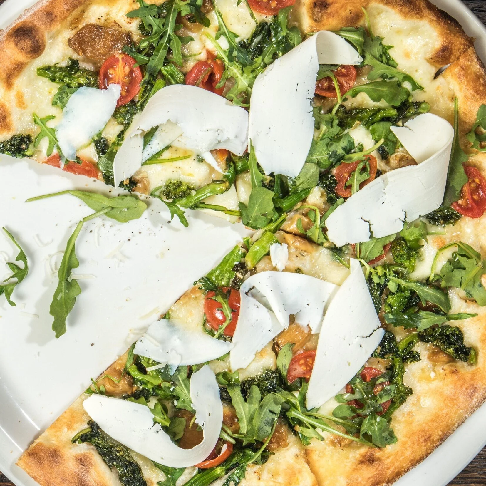 Rocket & BioCheese Parmesano Pizza