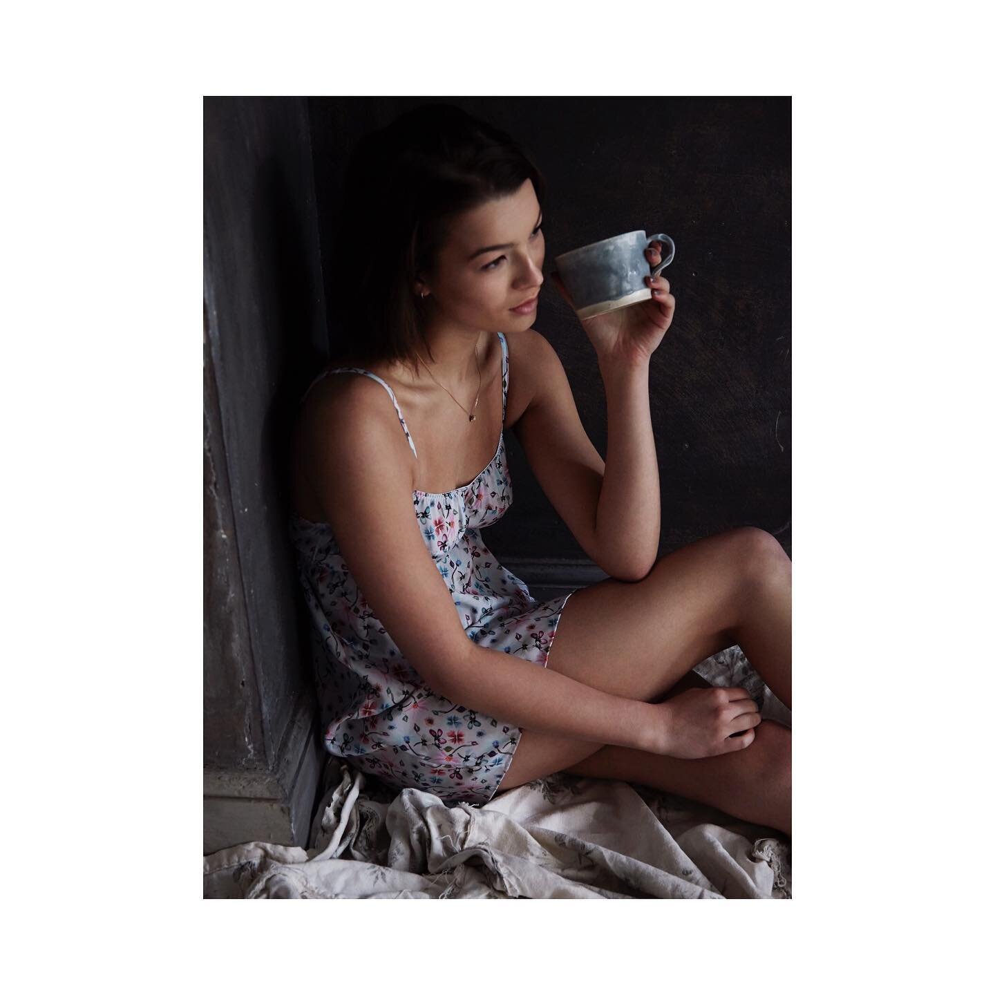 Snowdrop Nightie in Martha Rose print 🌸🌺 &bull; 📷 @peas.in.my.pod &bull; #martharose #martharoseunderwear #undergarments #underpinnings #lingeriefashion #luxurylingerie #photoshoot #instalingerie #thelingerieedit #lingeriestyle #womeninbusiness  #