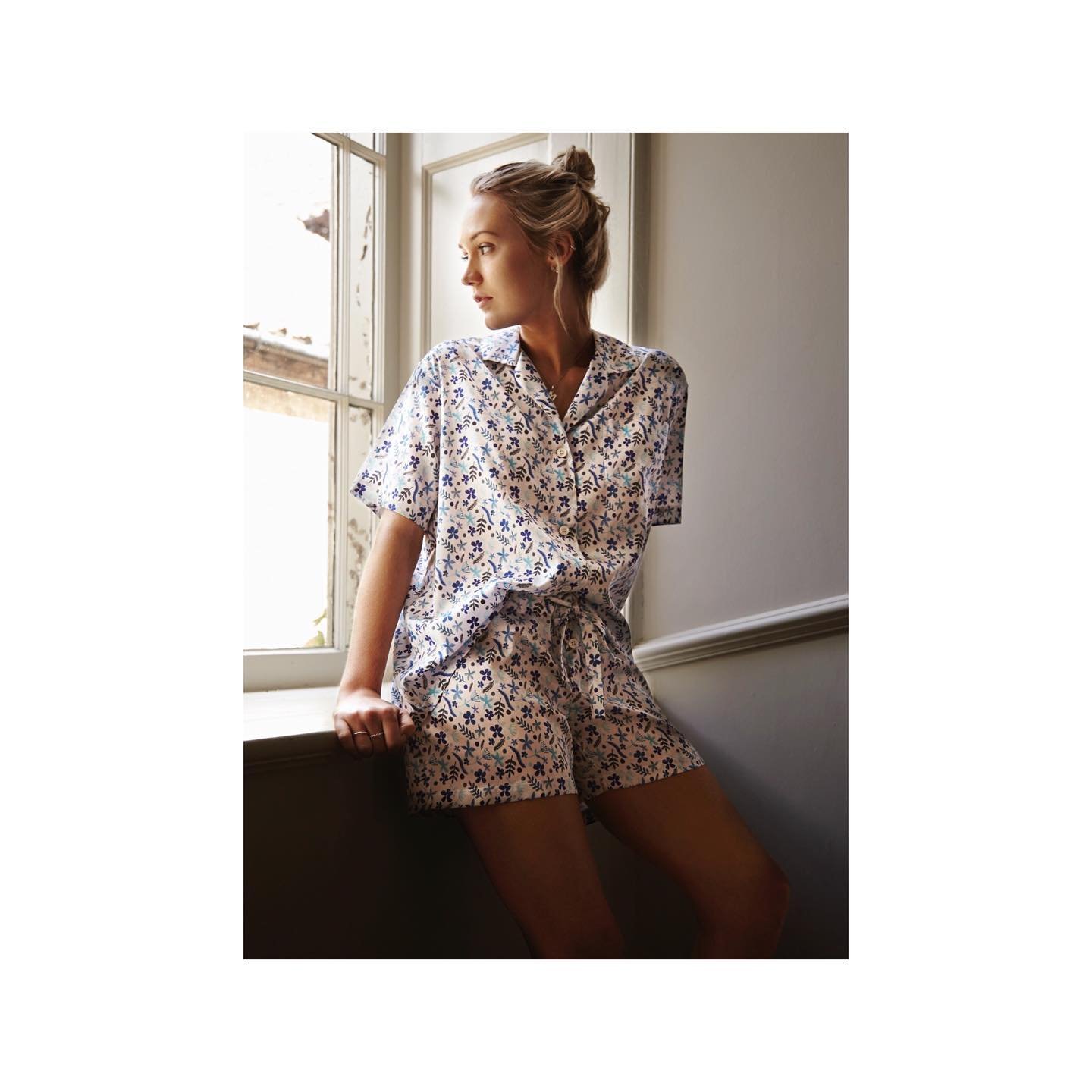 Back in the studio and working on Martha Rose loungewear &amp; prints ✨✨ 📸@peas.in.my.pod &bull;  #martharose #martharoseunderwear #undergarments #underpinnings #lingeriefashion #luxurylingerie #photoshoot #instalingerie #thelingerieedit #lingeriest