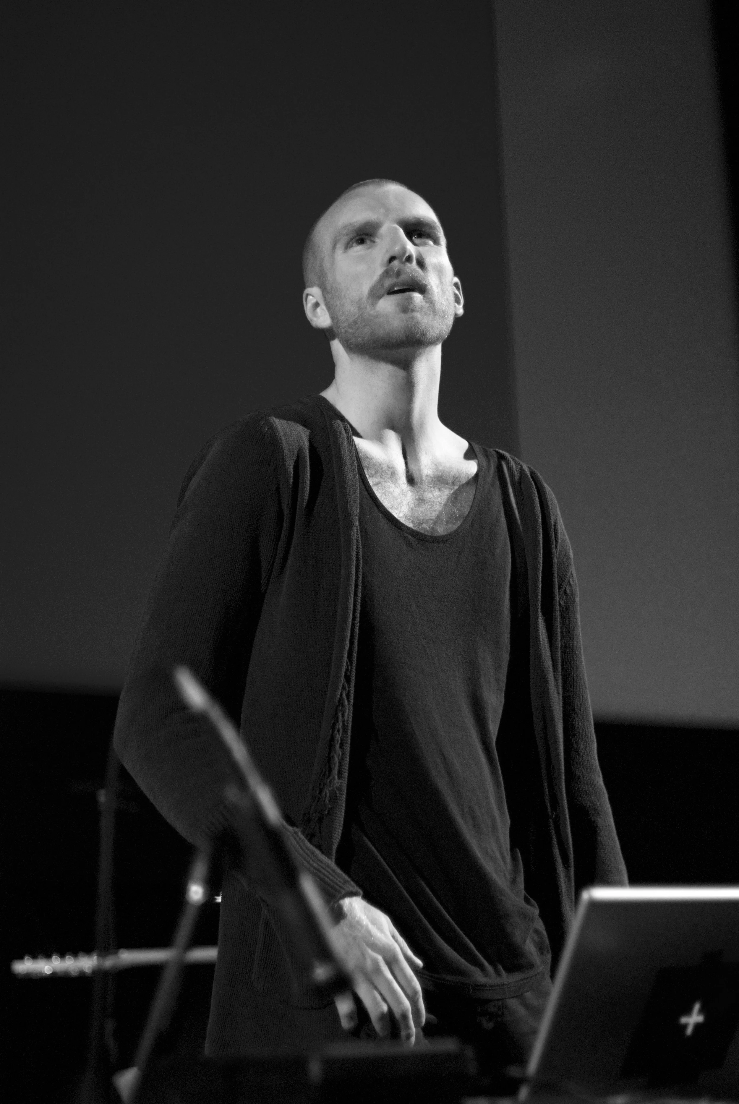 DSC_7756_red sh kopi.jpg