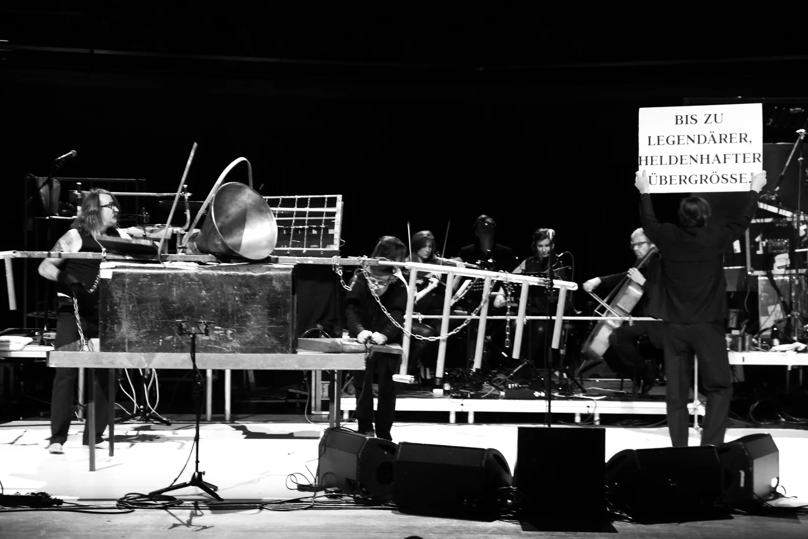 2.Einstürzende Neubauten by Maiken Kildegaard 2015 artFREQ 15BW kopi.jpg