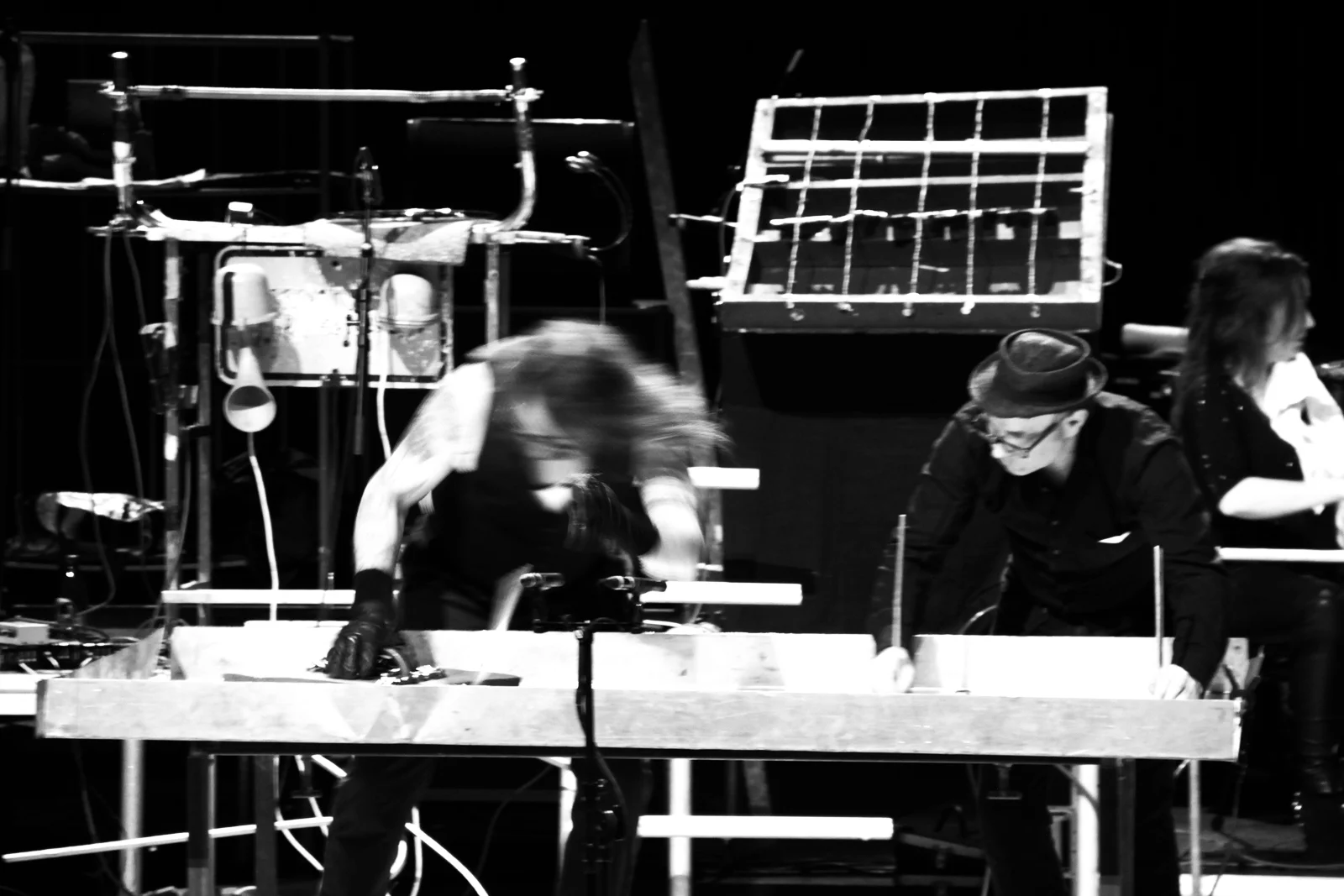 4.Einstürzende Neubauten by Maiken Kildegaard 2015 artFREQ 11BW kopi.jpg