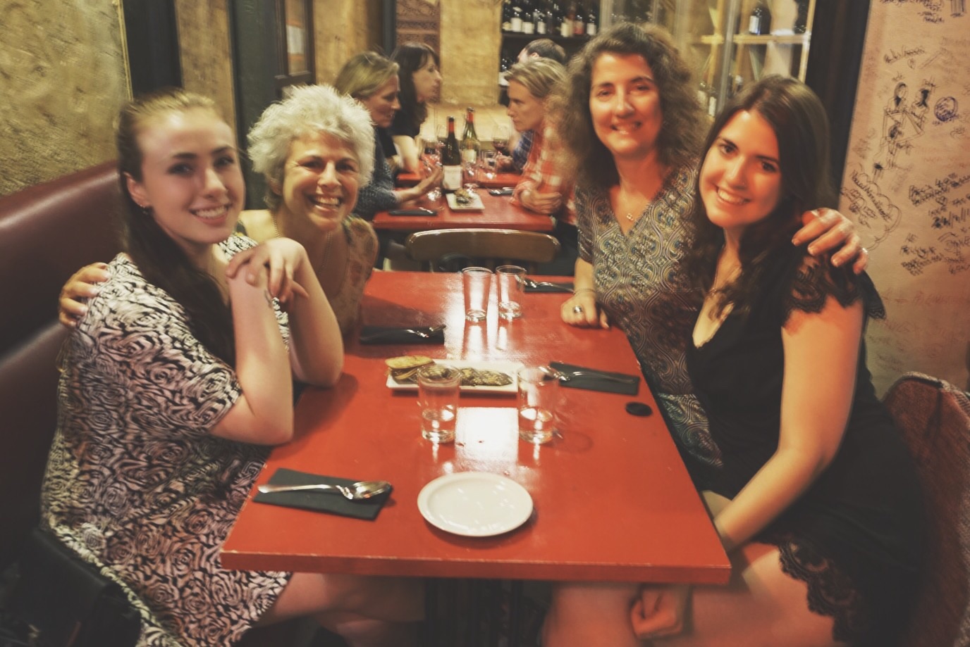 (Old) friends at my favorite (been there once before) restaurant, Can Cisa, El Born, Barcelona, Spain