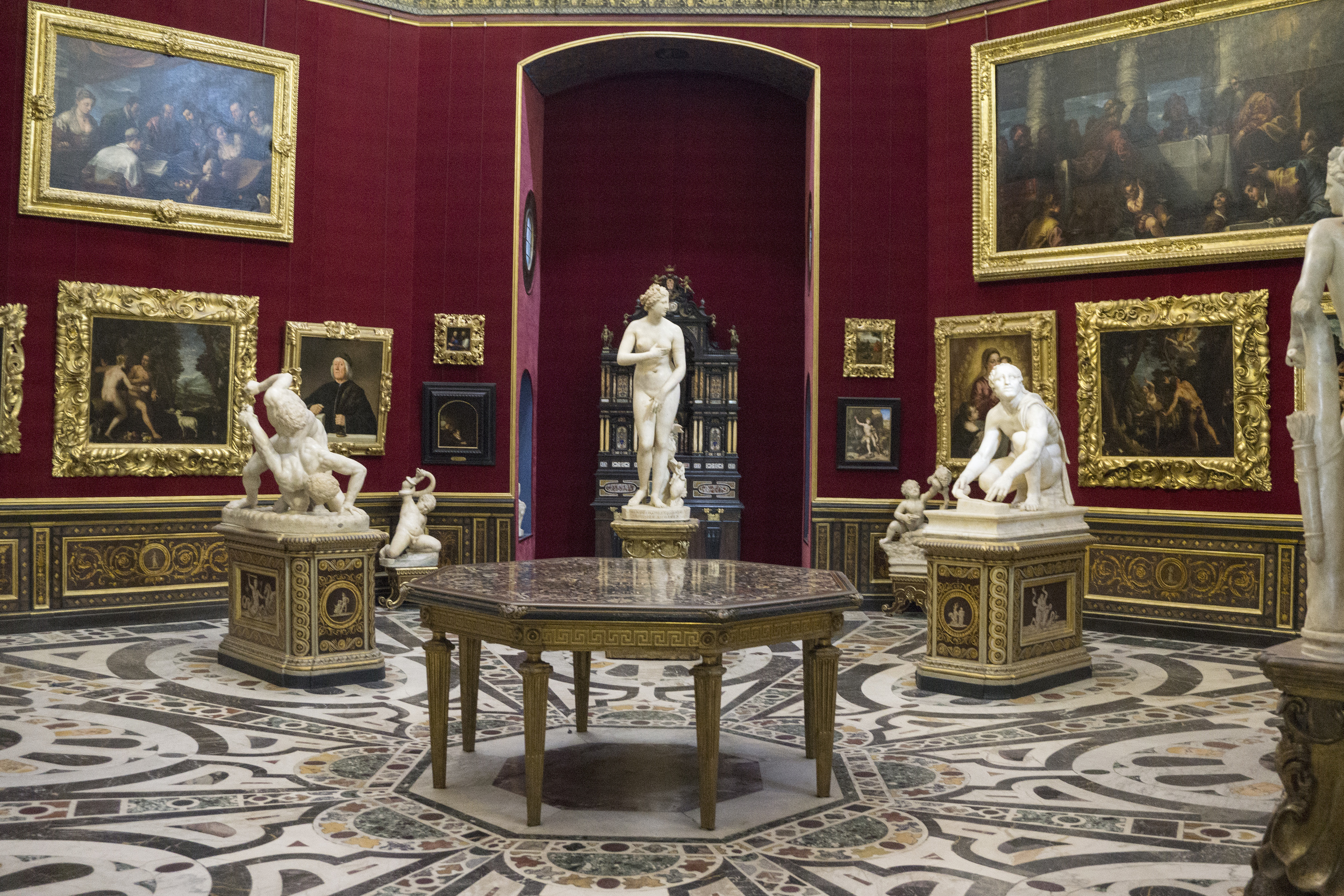 Room in Uffizi Gallery, Florence , Firenze, Italy 