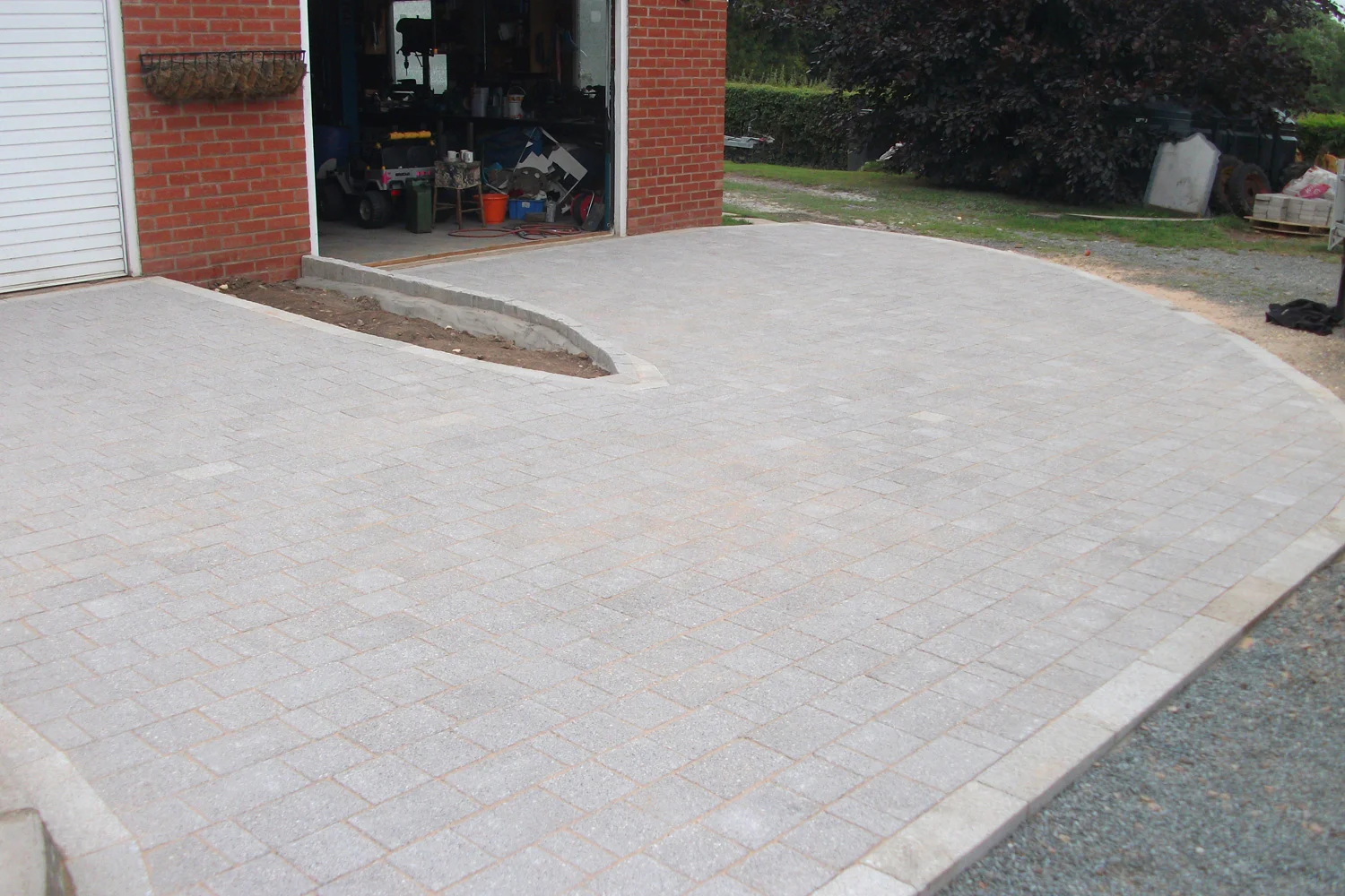 driveway_02.jpg