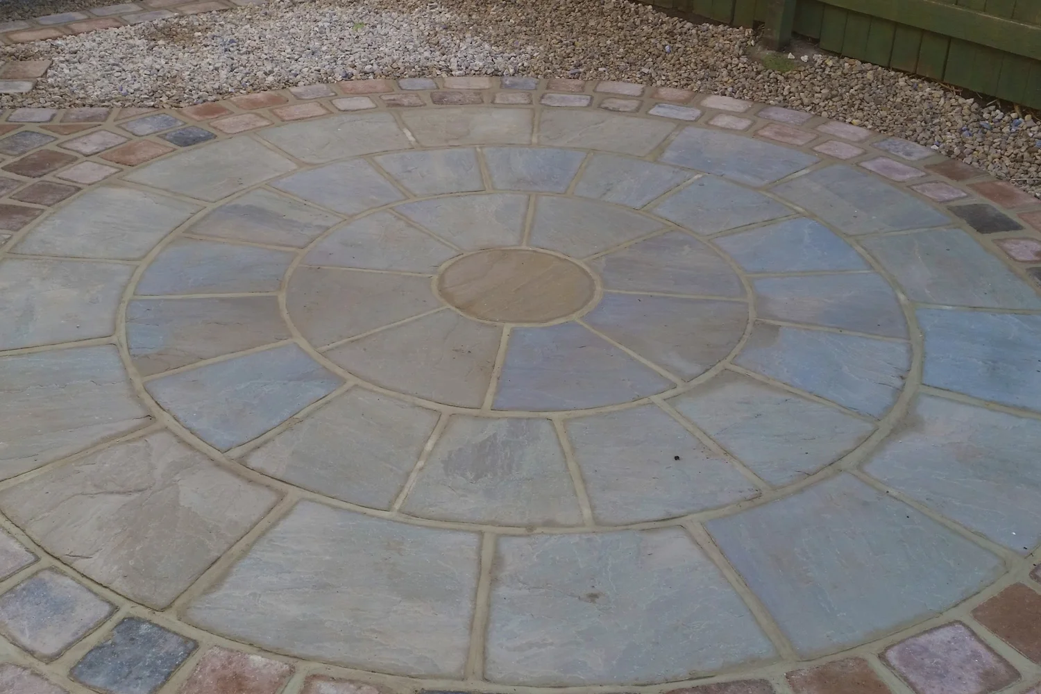 kerb-appeal-patio-01.jpg