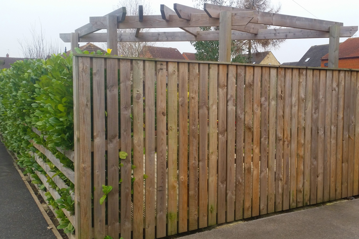 fencing_02.jpg