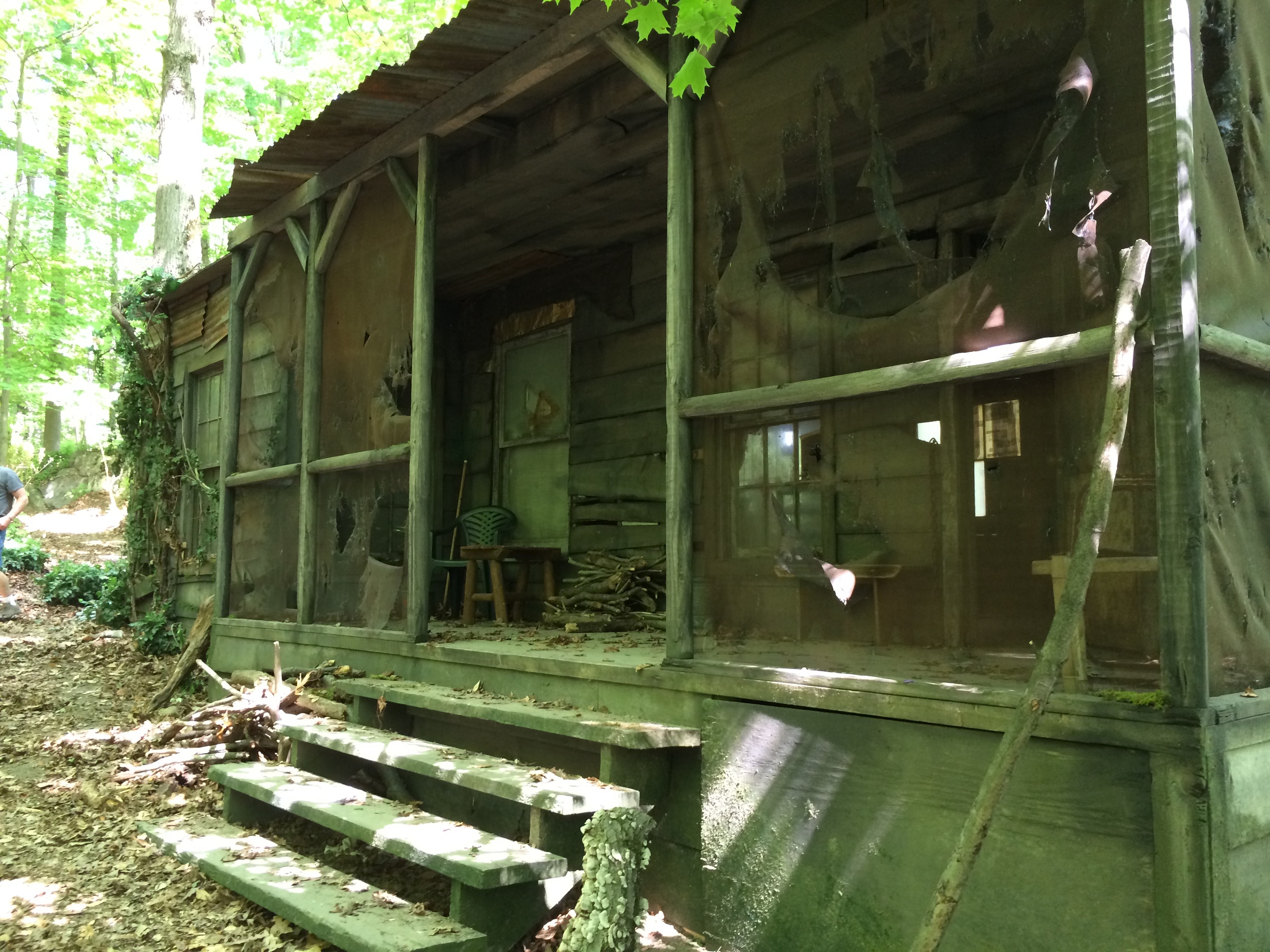 9a cabin 2.JPG