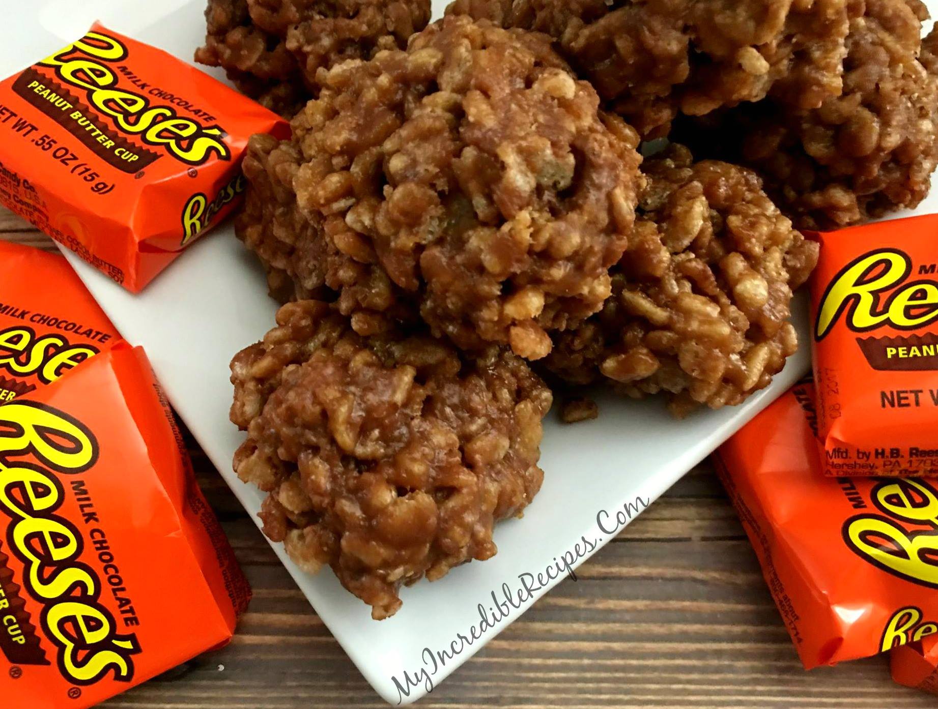 On the other end of the peanut butter spectrum, Reese's offer chocolate and peanut butter in a delectably smooth and arguably flawless combination. But sometimes we do just want a little crunch in our lives, but the type that won't stick to our teeth. That's exactly what you'll find in these No-Bake Reese's Krispy Cookies . Plus, they're so easy you don't even have to use an oven. Nothing is better than the smoothness of chocolate peanut butter combined with the perfect crisp of Rice Krispies.
