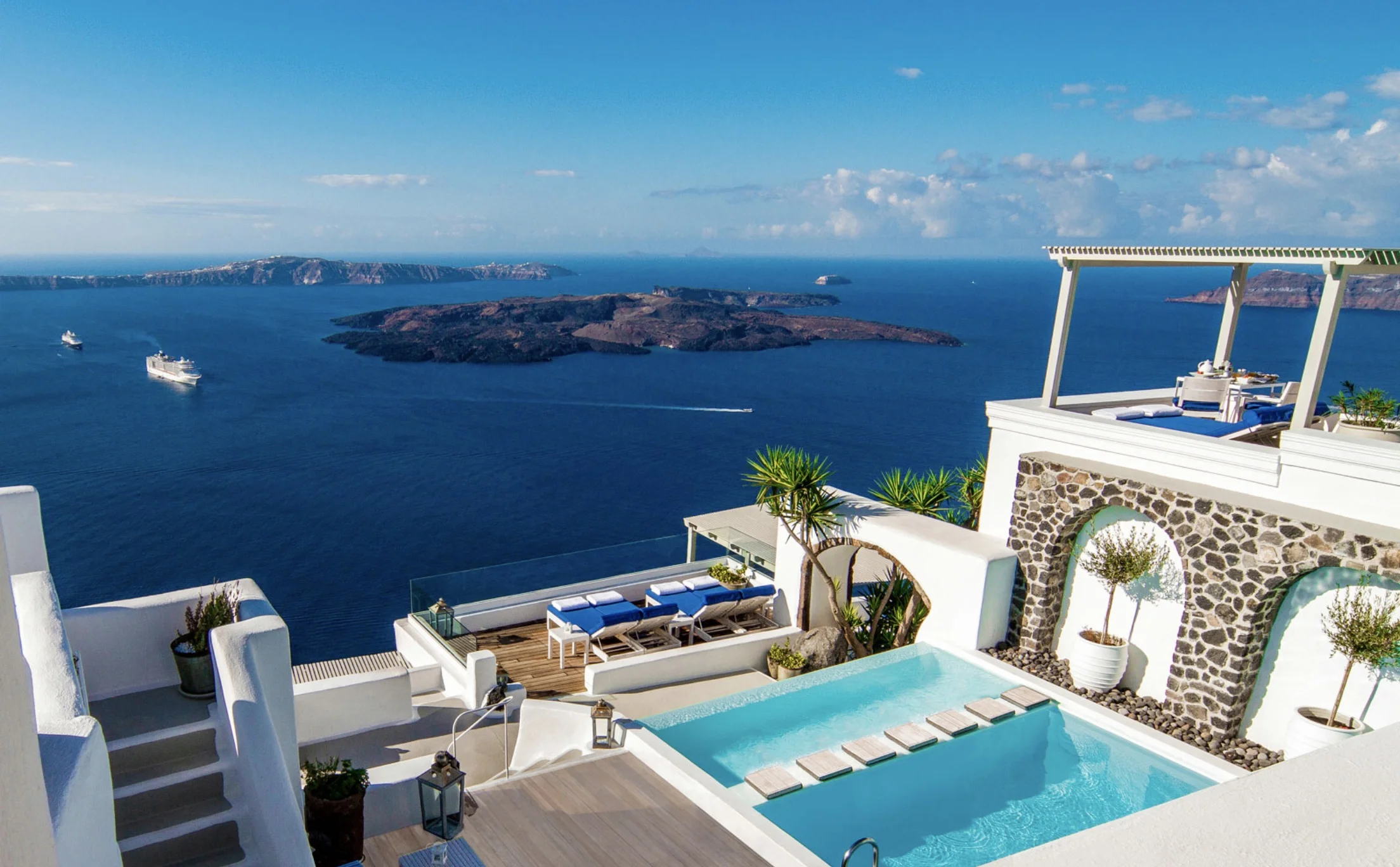 santorini3.jpg