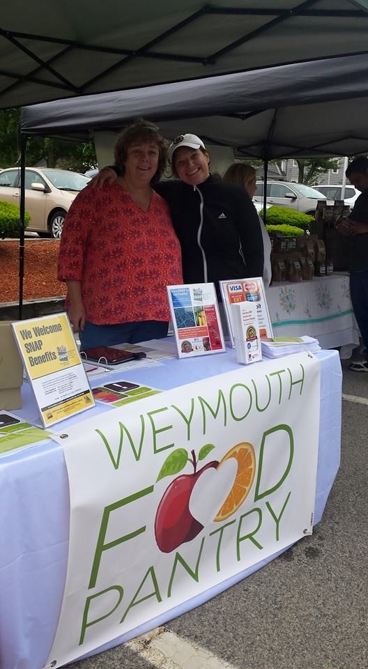 Farmer's Market SNAP Program volunteers excited to be launching this new program.