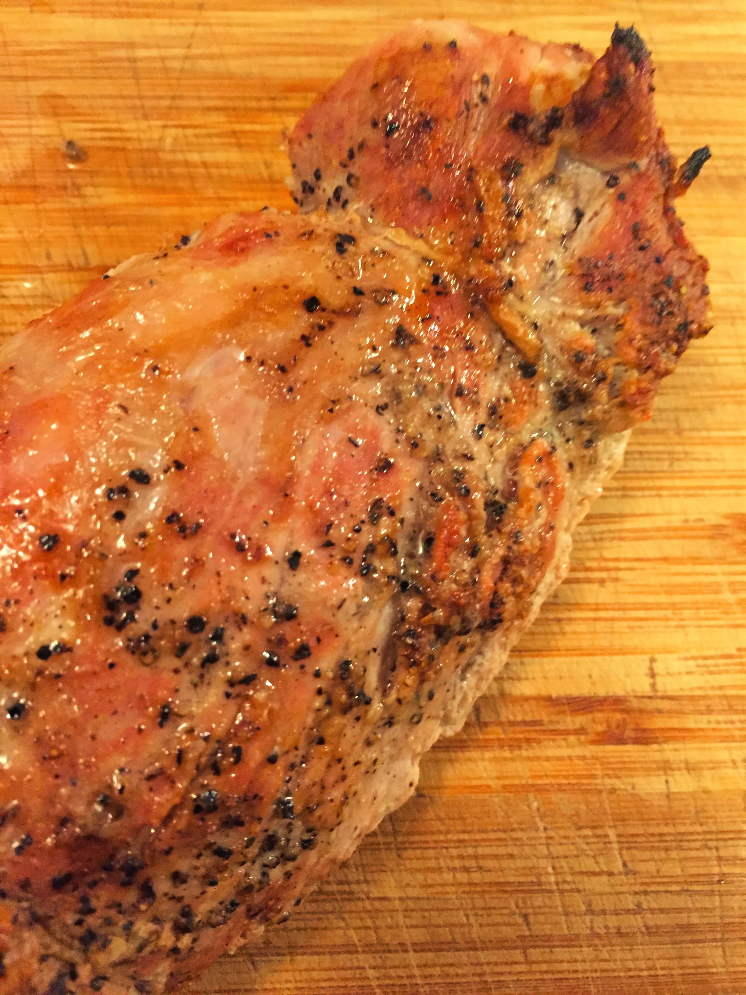 Browns beautifully - thanks to baking soda in the rub.