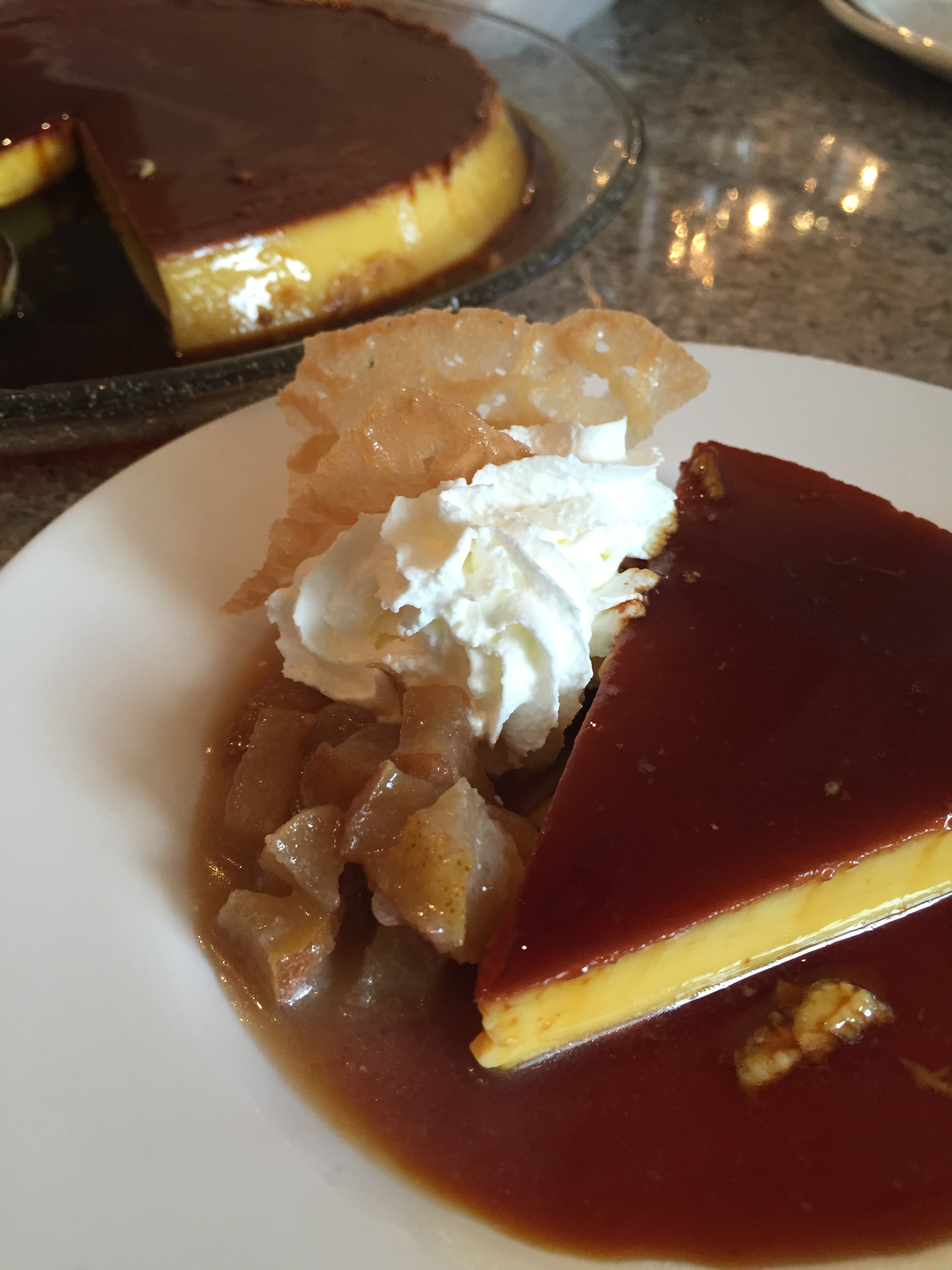 Flan with caramelized pears and brandy snaps