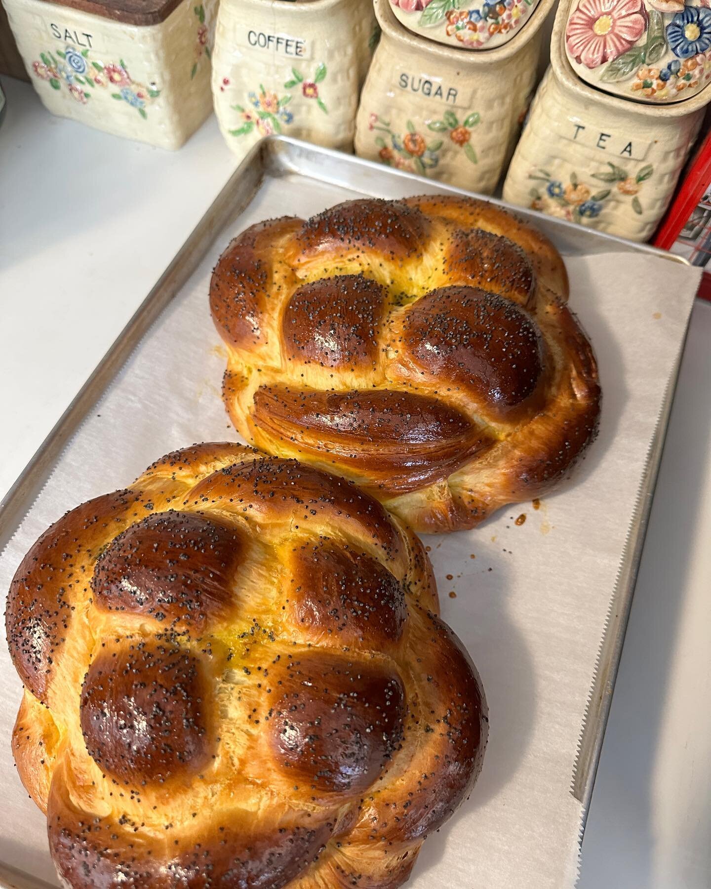 Fruits of my labour. In Hungarian this is called kalacs. My paternal grandmother was Queen of Kalacs. I haven&rsquo;t quite replicated the taste memory. Will just have to keep making this. #challah #easterbread