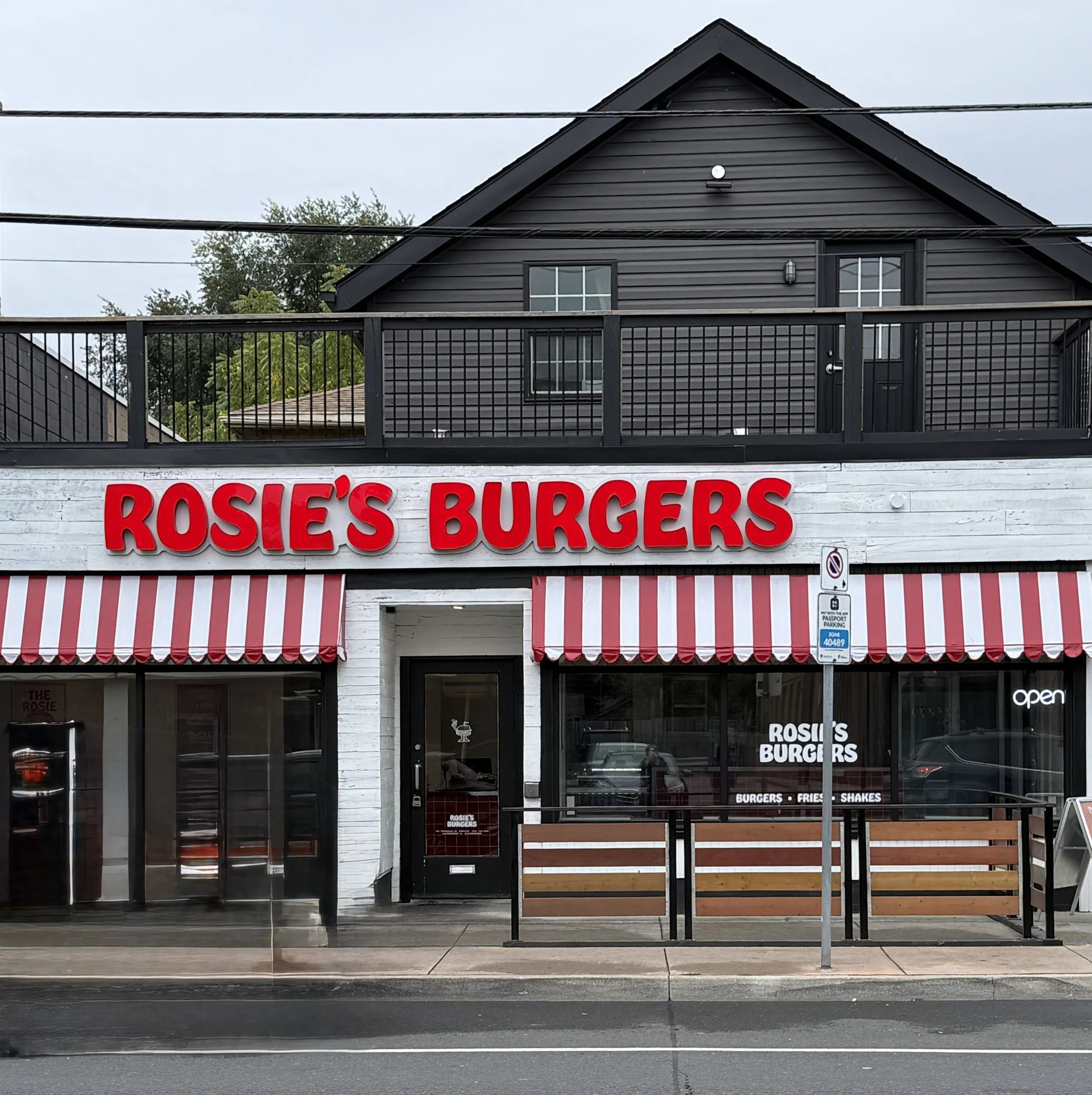 Rosie's Burgers Exterior