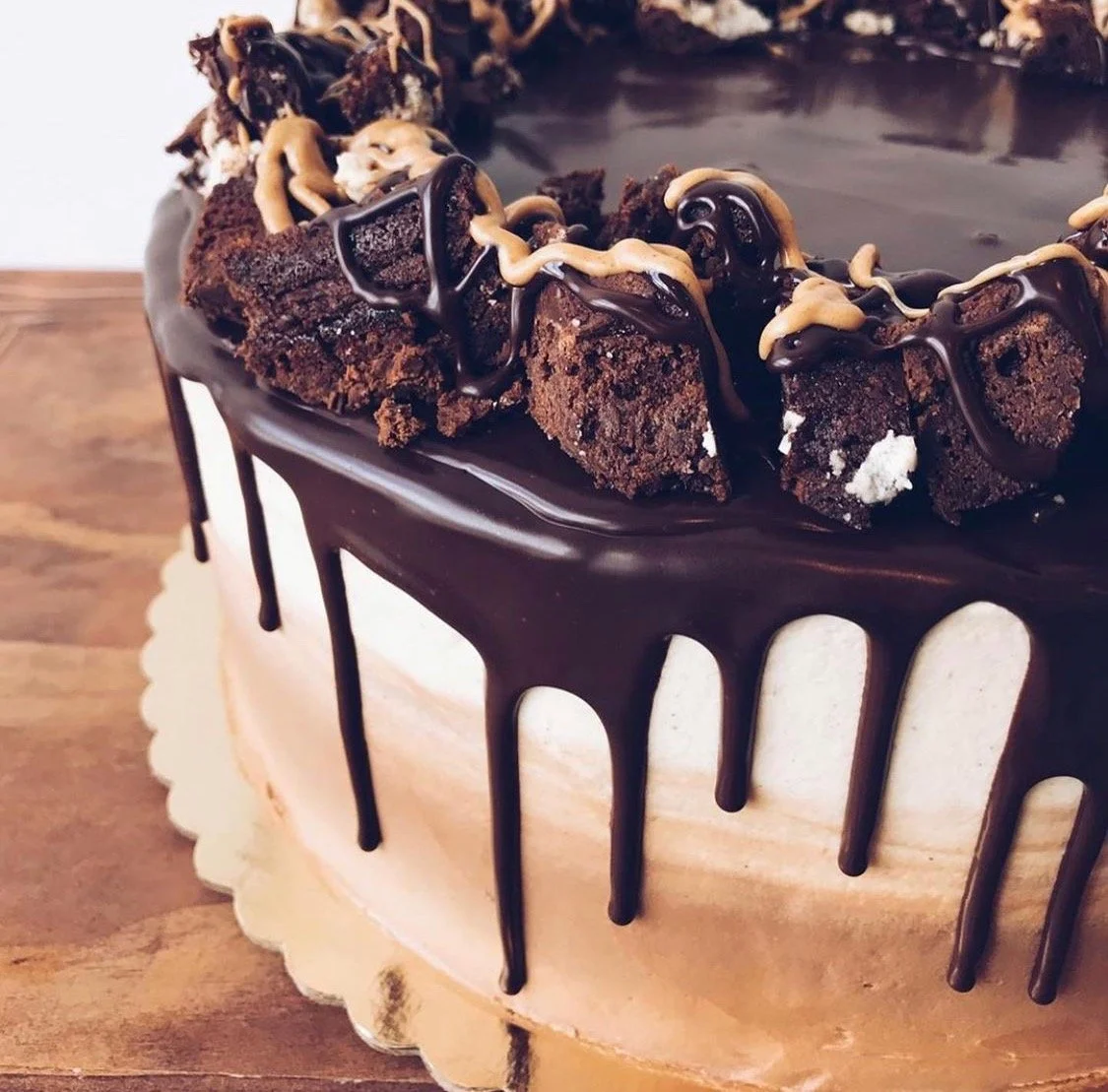 Cake Chocolate Drip (1).jpeg