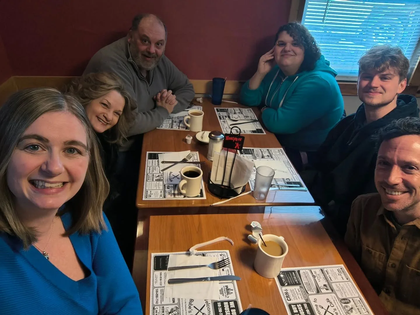 Pre-final show breakfast at Babe's. And incredible experience with an incredible group. Come see us today at 2. You'll be out well before the Super Bowl!