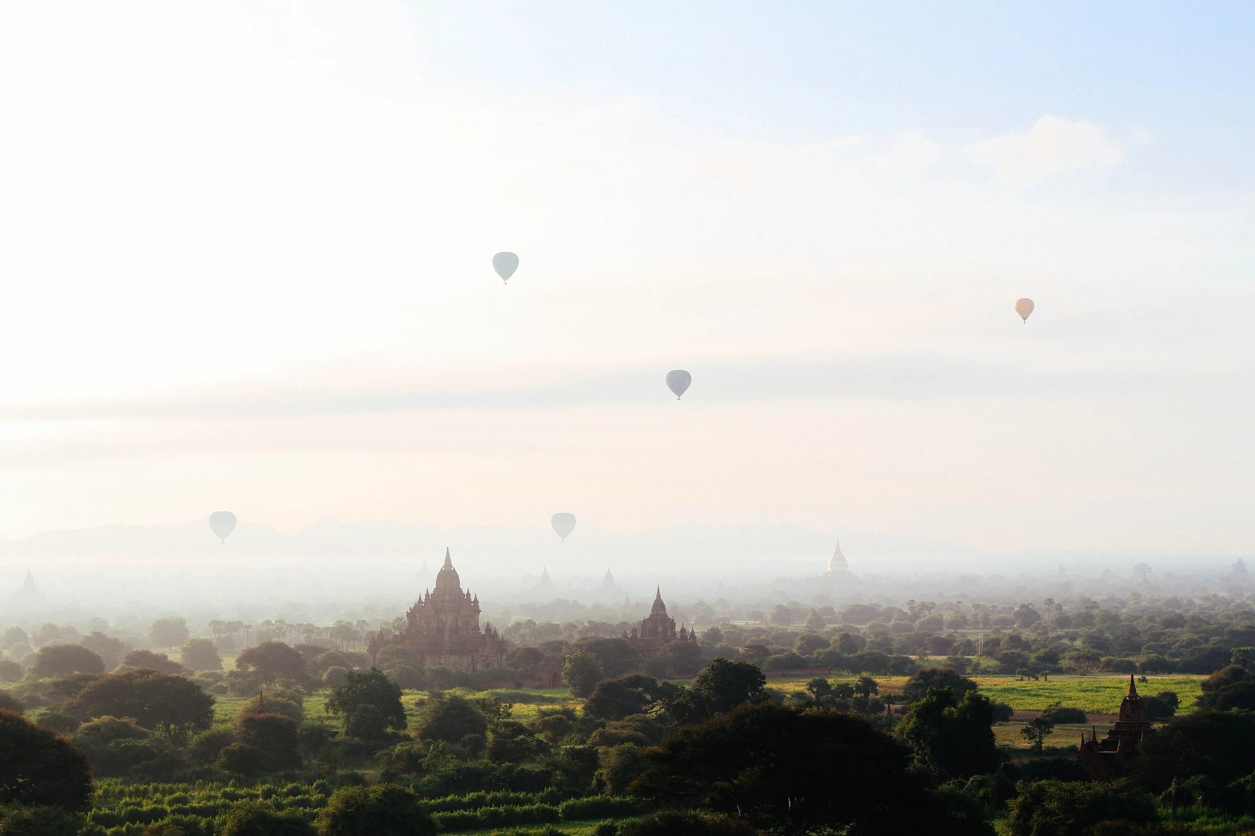 chinh-le-duc-110371.jpg