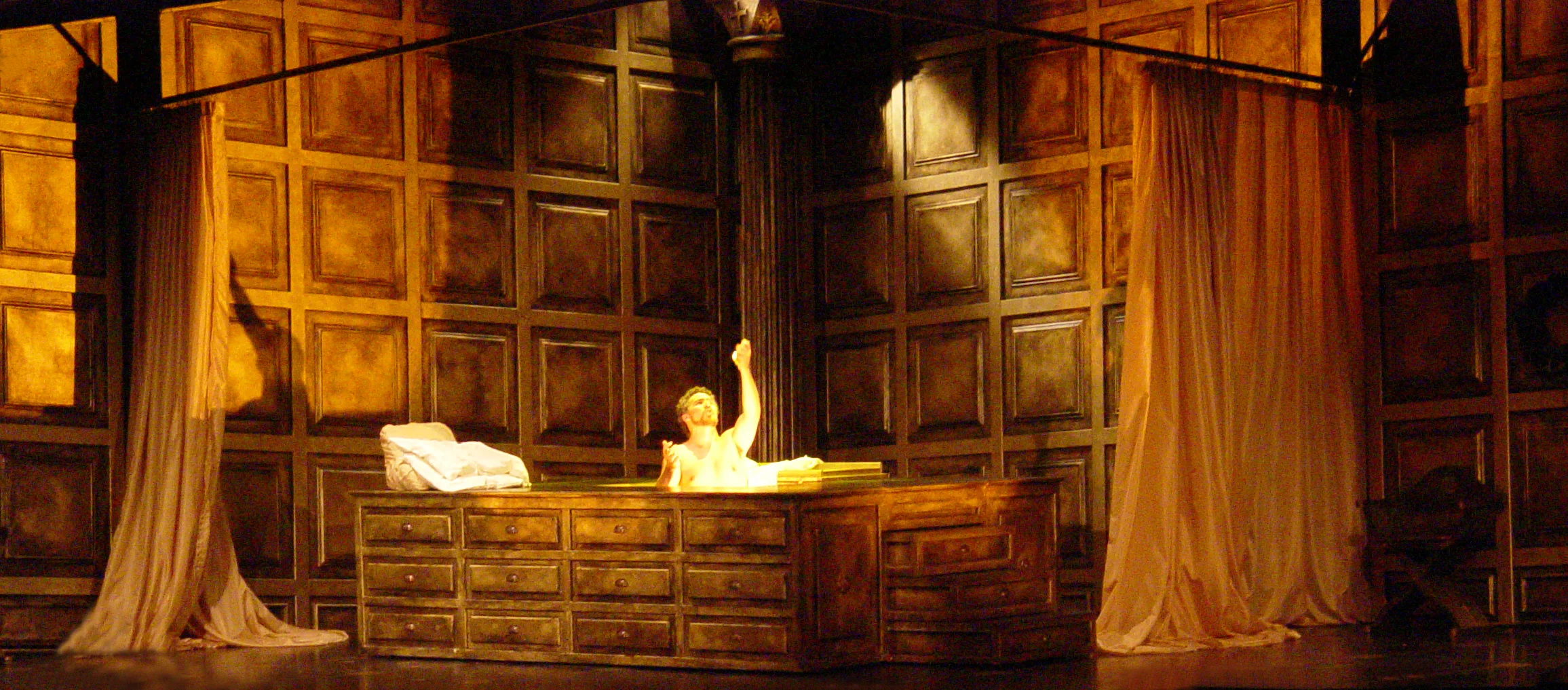 Volpone 016.jpg