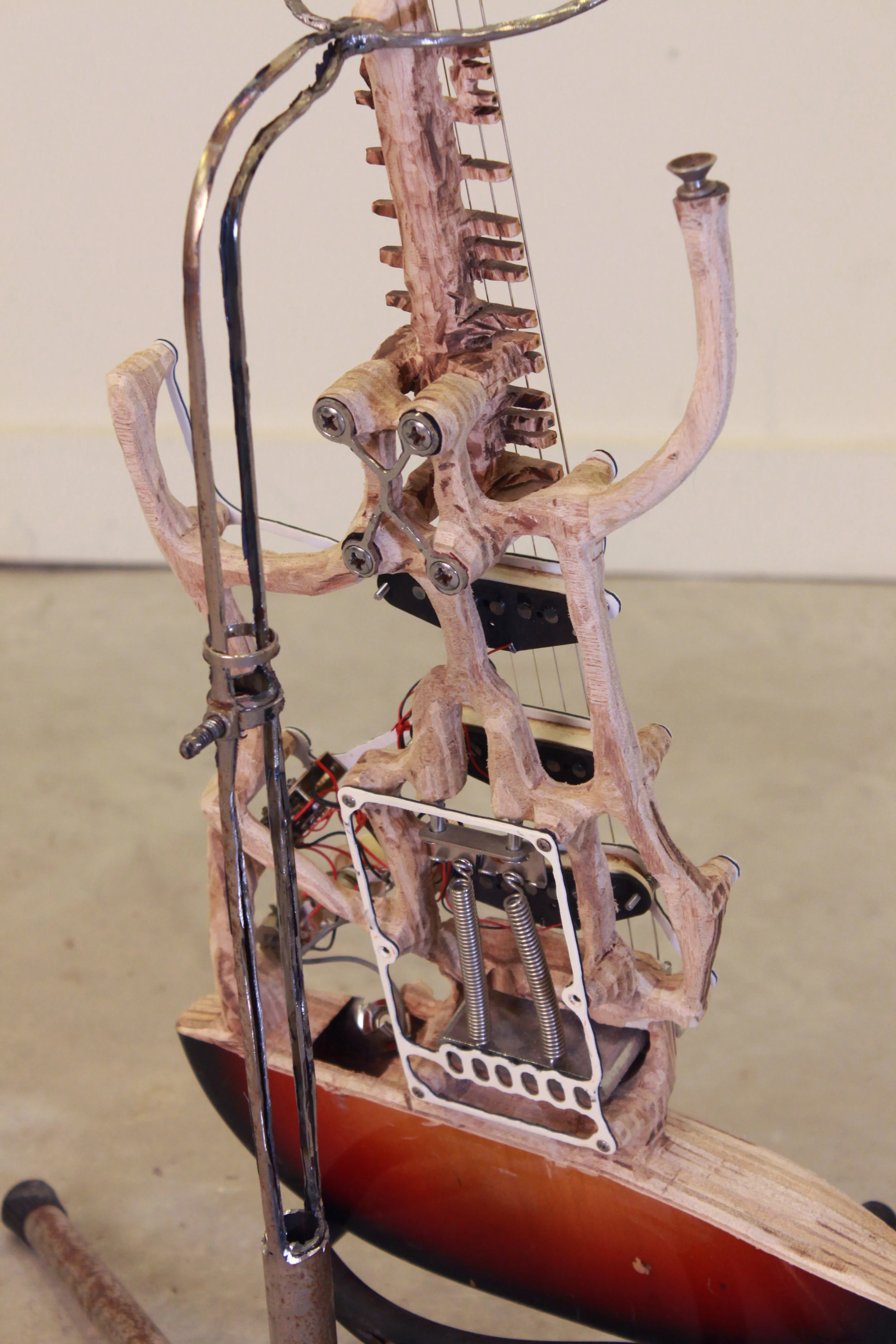 electric guitar2.jpg