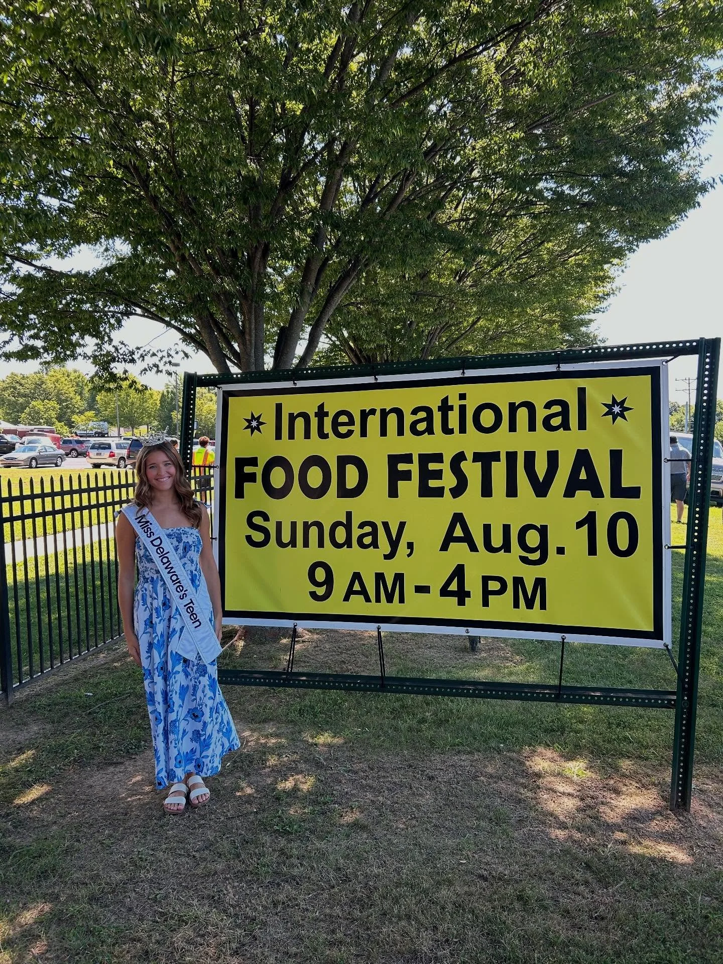 Last weekend I had the best time at the International Food Festival at Holy Angels Church! 🌎🍴 The community was so warm and welcoming, and I loved tasting delicious bites and sips from around the world. A highlight for me was getting to speak Spani